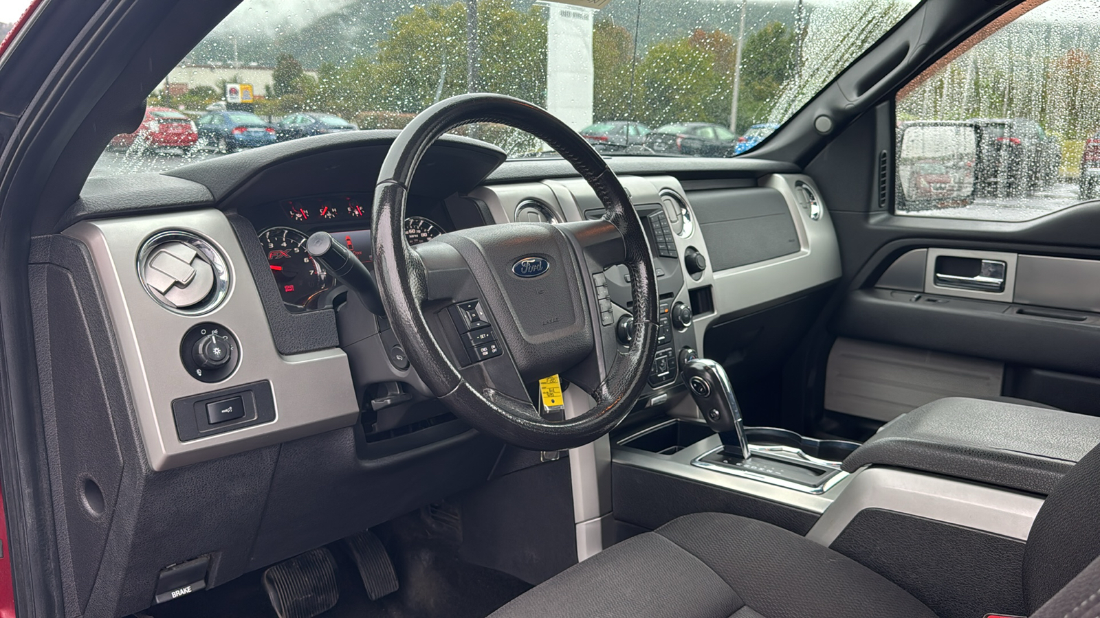 2014 Ford F-150 FX4 27