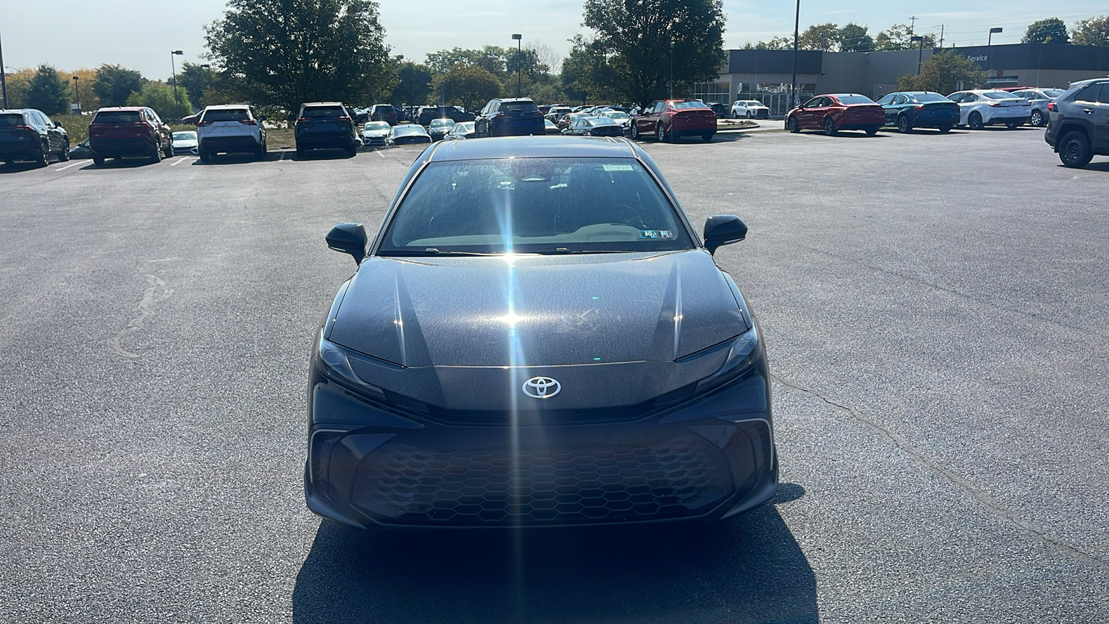 2025 Toyota Camry SE 2