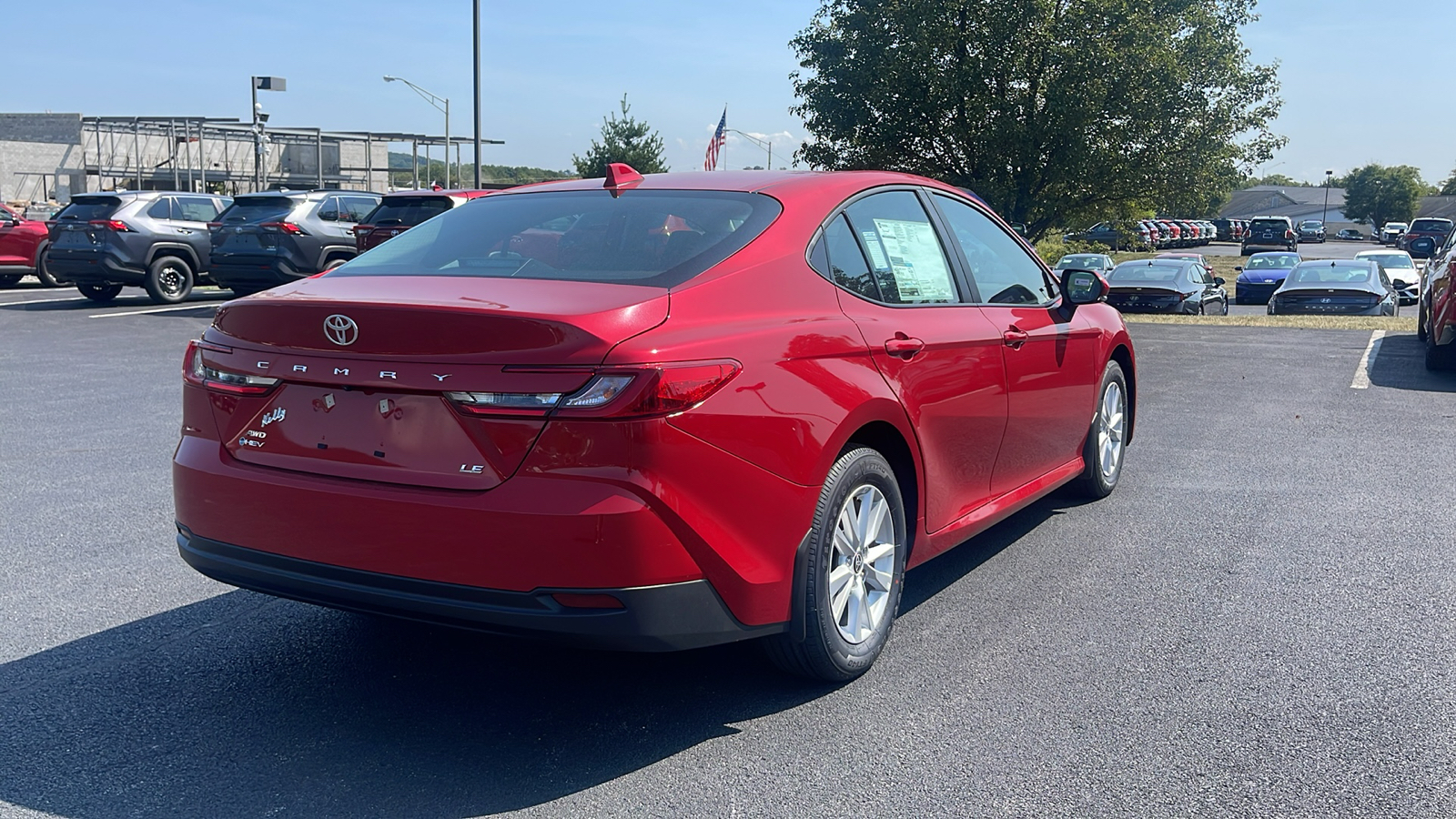 2025 Toyota Camry LE 4