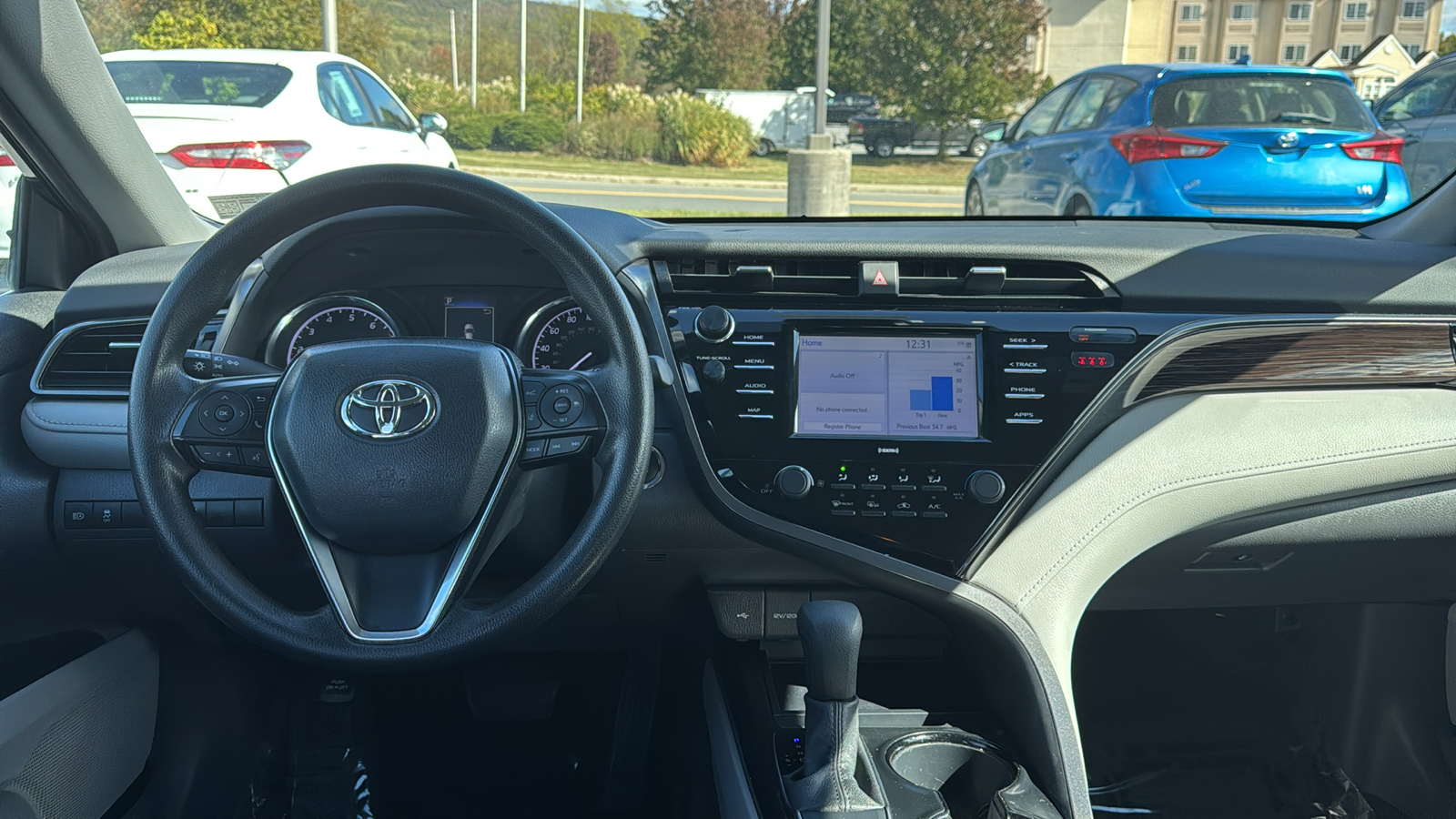 2020 Toyota Camry LE 17