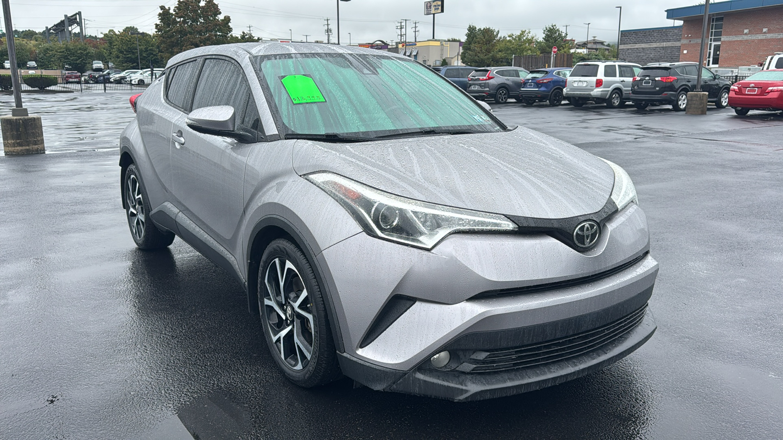 2018 Toyota C-HR XLE Premium 3