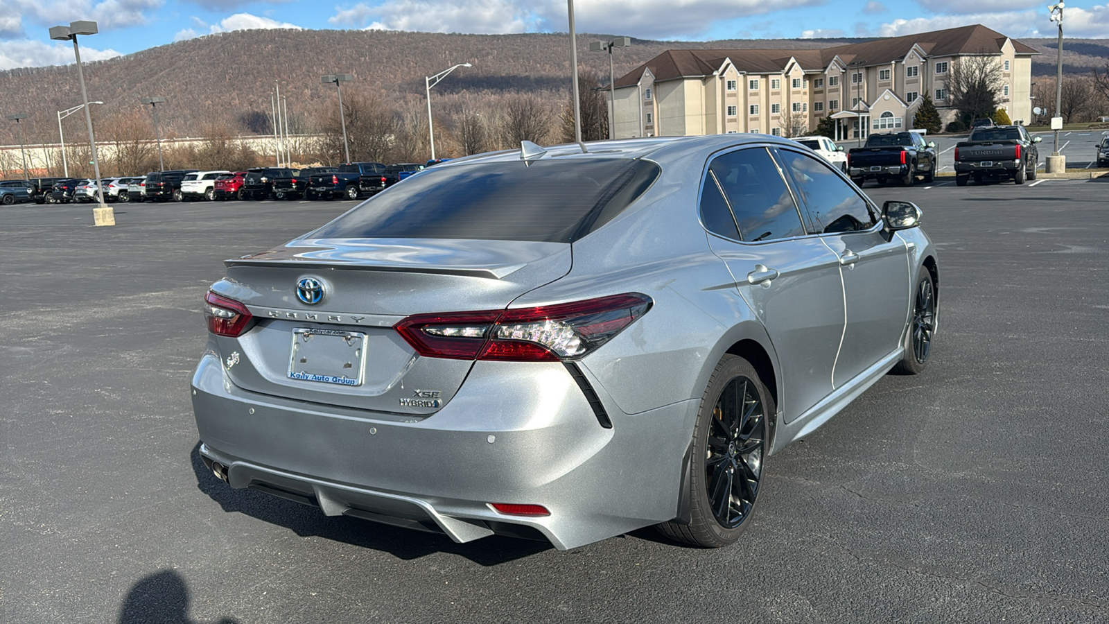 2021 Toyota Camry Hybrid XSE 7