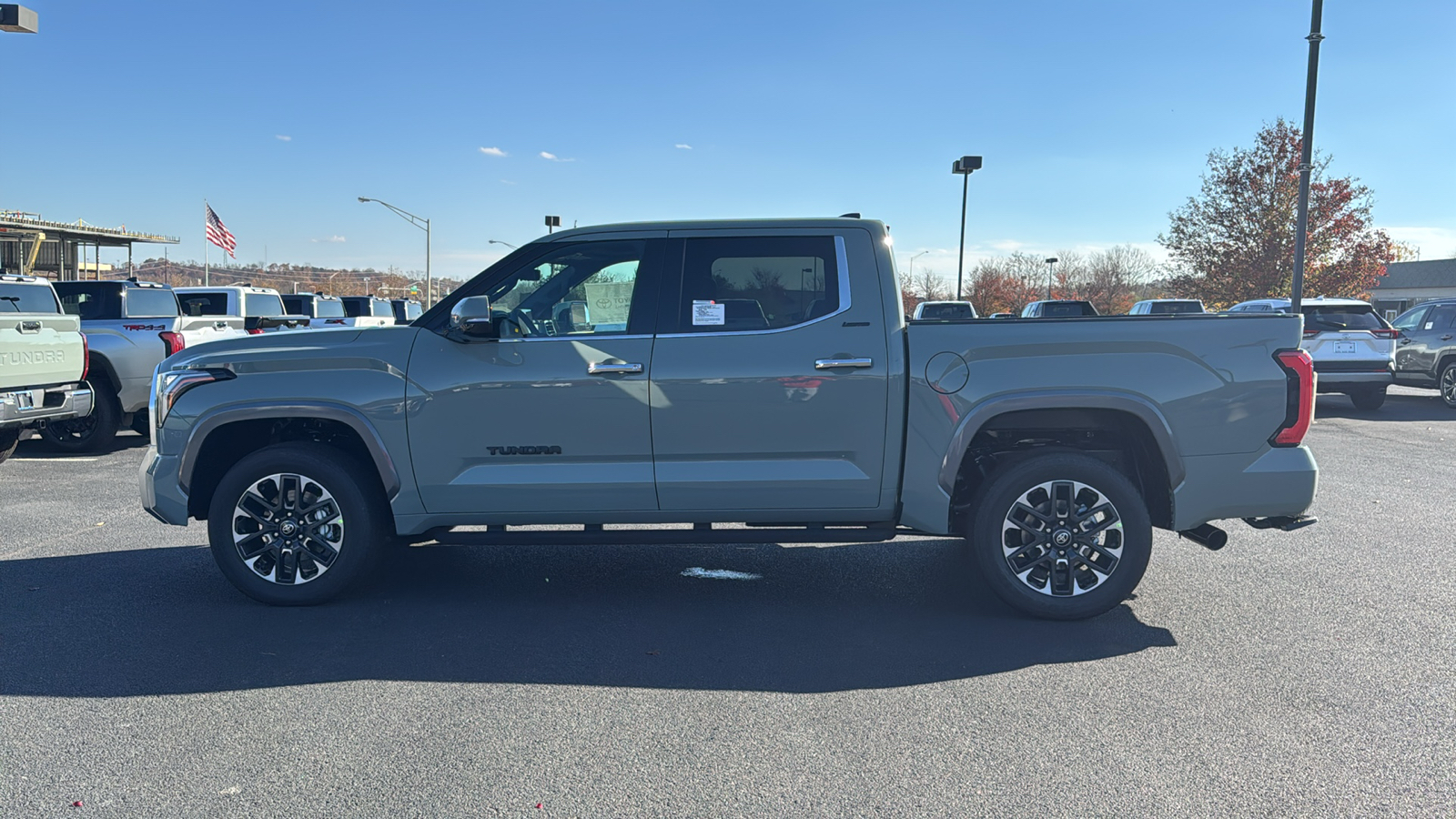 2025 Toyota Tundra Limited 8