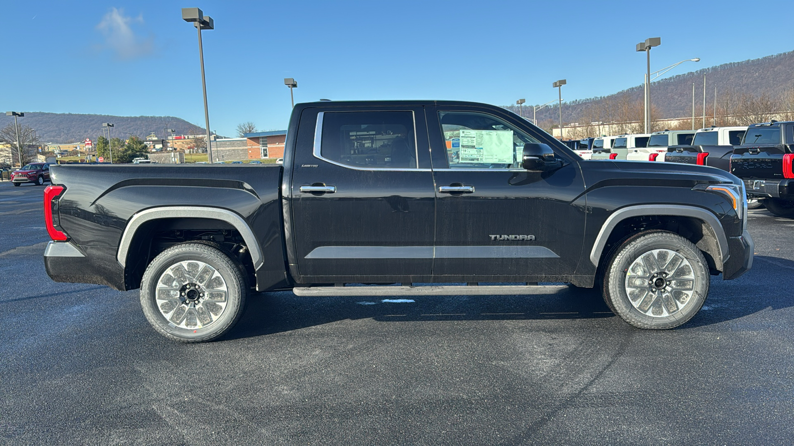 2025 Toyota Tundra Limited 3