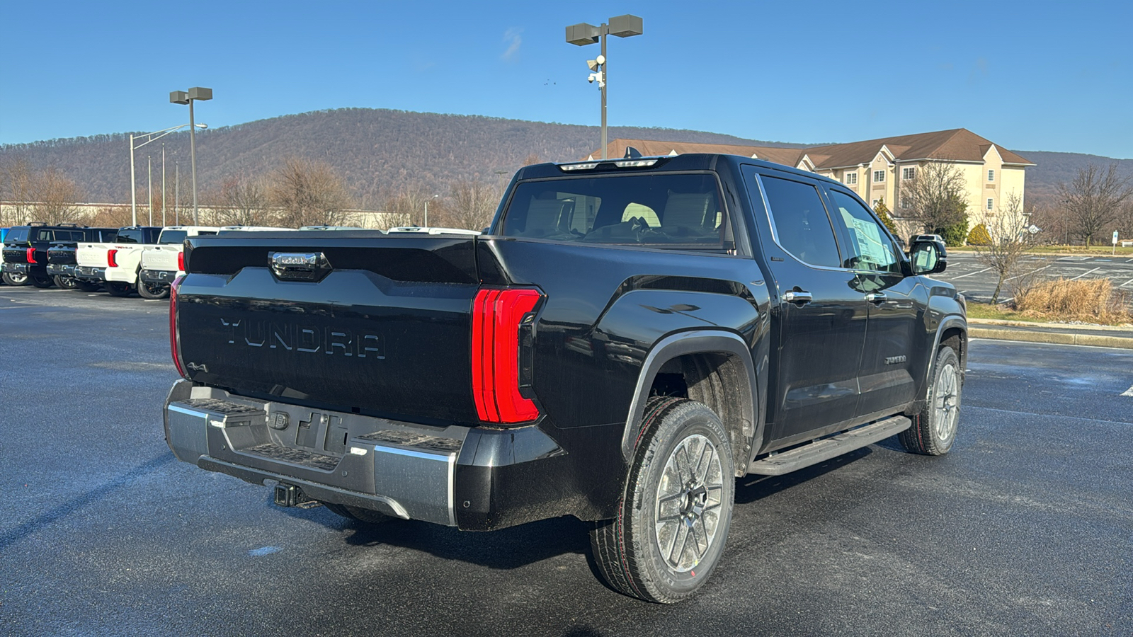 2025 Toyota Tundra Limited 5