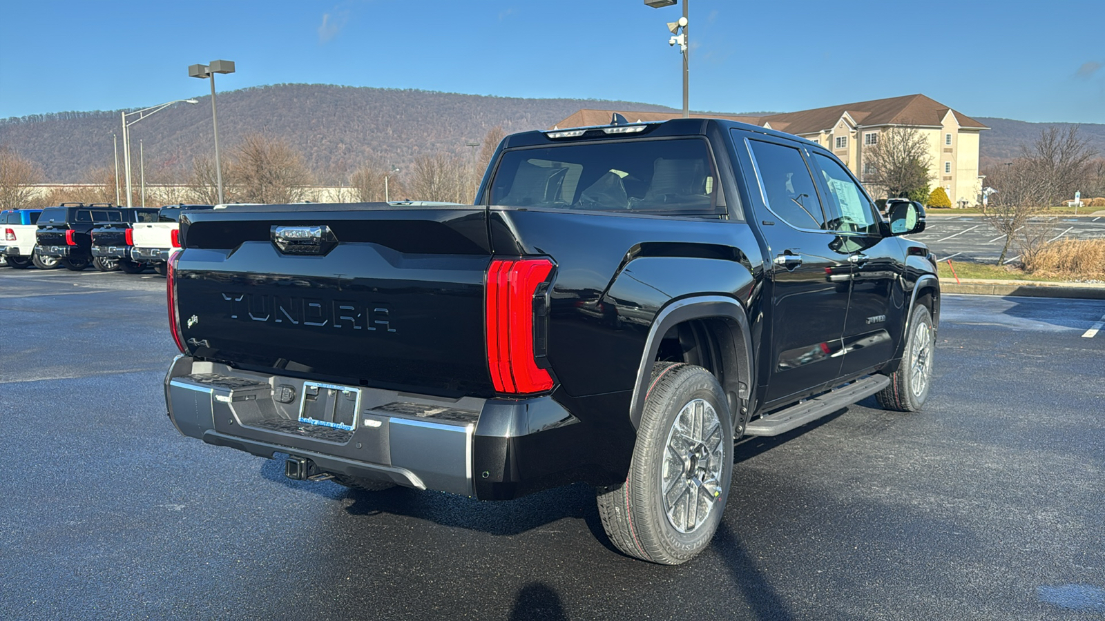 2025 Toyota Tundra Limited 5