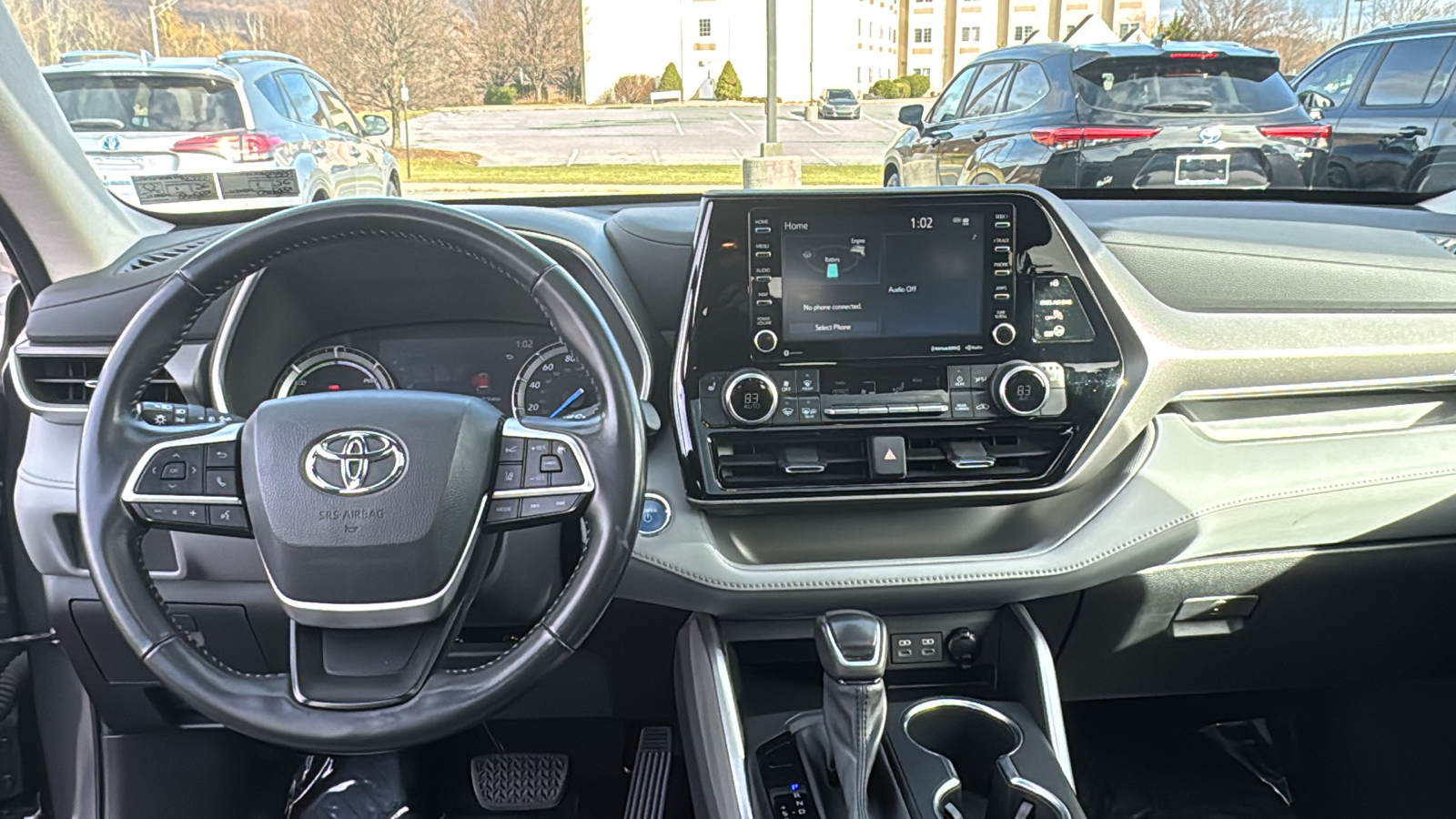 2022 Toyota Highlander Hybrid XLE 25