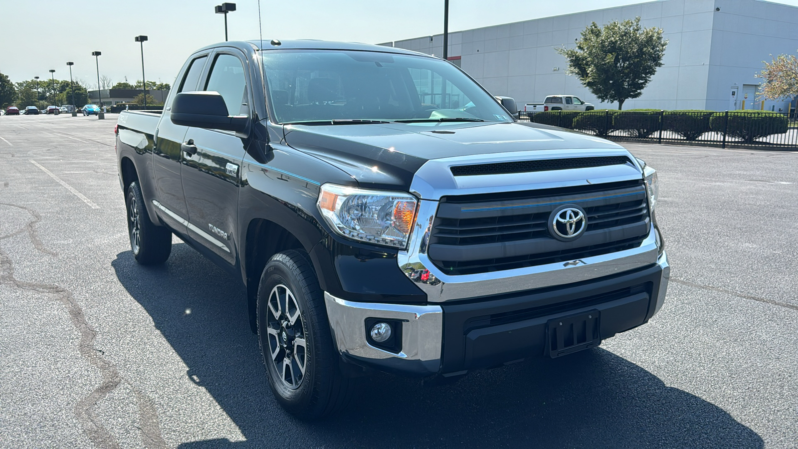 2014 Toyota Tundra SR5 3