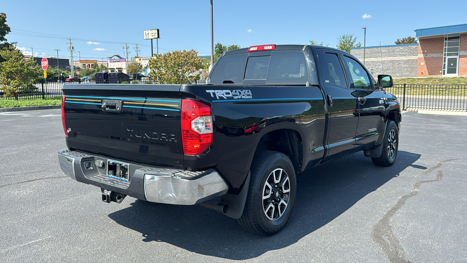 2014 Toyota Tundra SR5 9