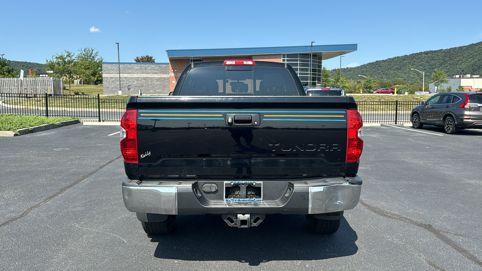 2014 Toyota Tundra SR5 10