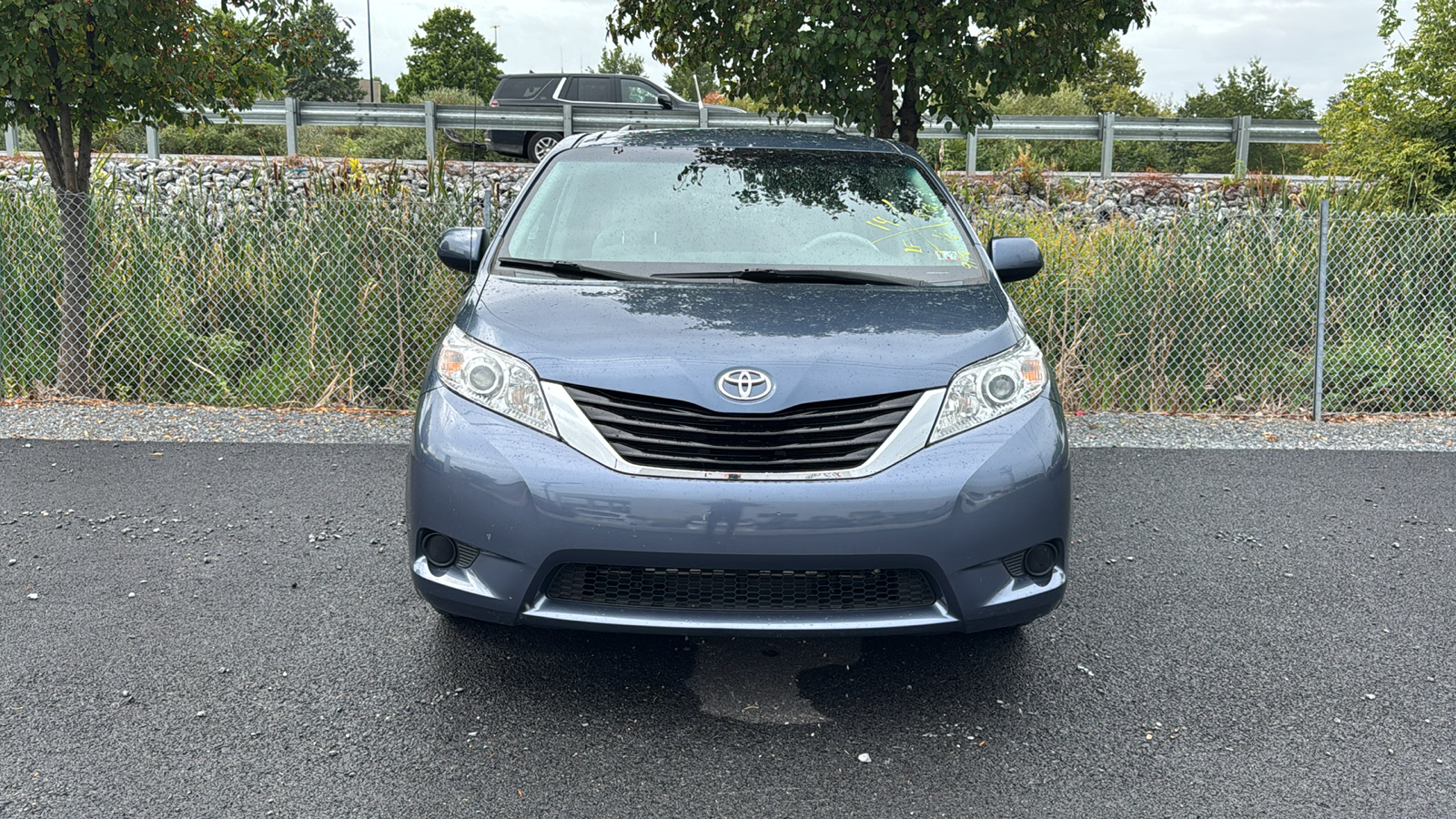 2014 Toyota Sienna L 2