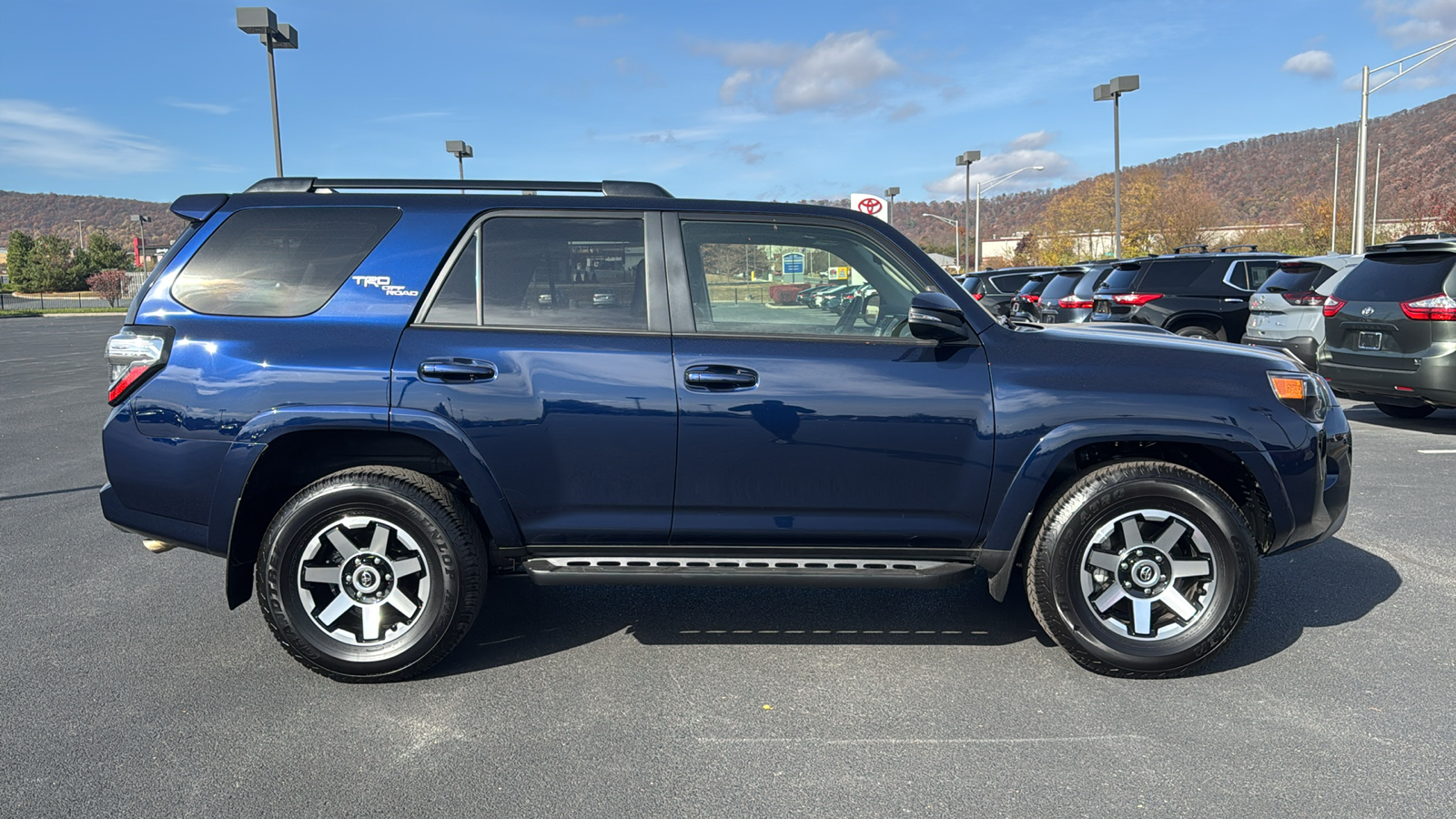 2024 Toyota 4Runner TRD Off-Road Premium 4