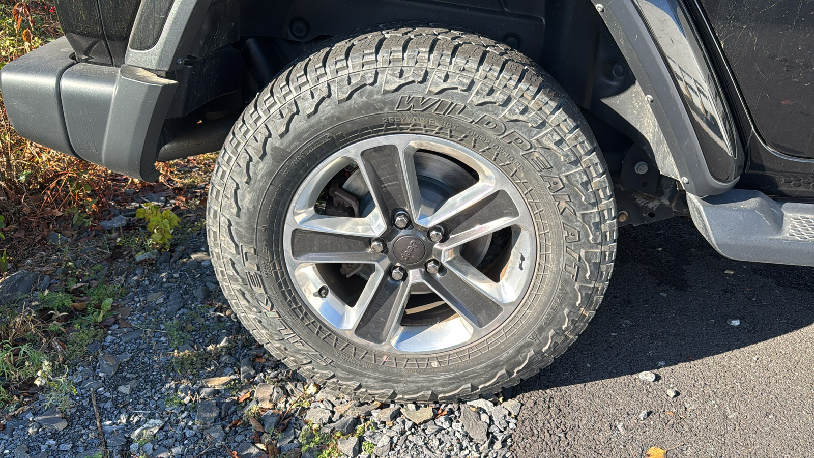 2019 Jeep Wrangler Unlimited Sahara 5