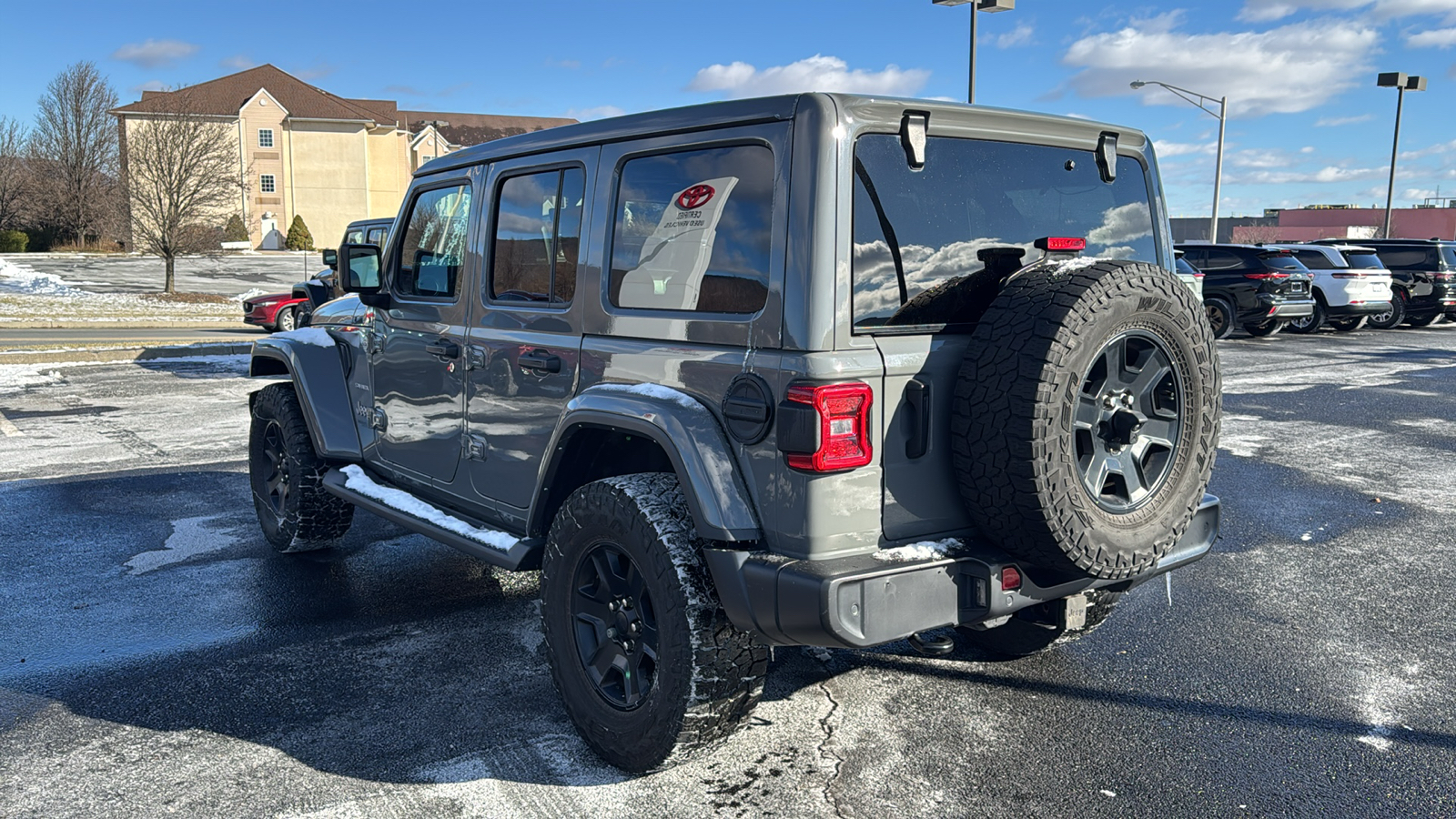 2021 Jeep Wrangler Unlimited Sahara 10