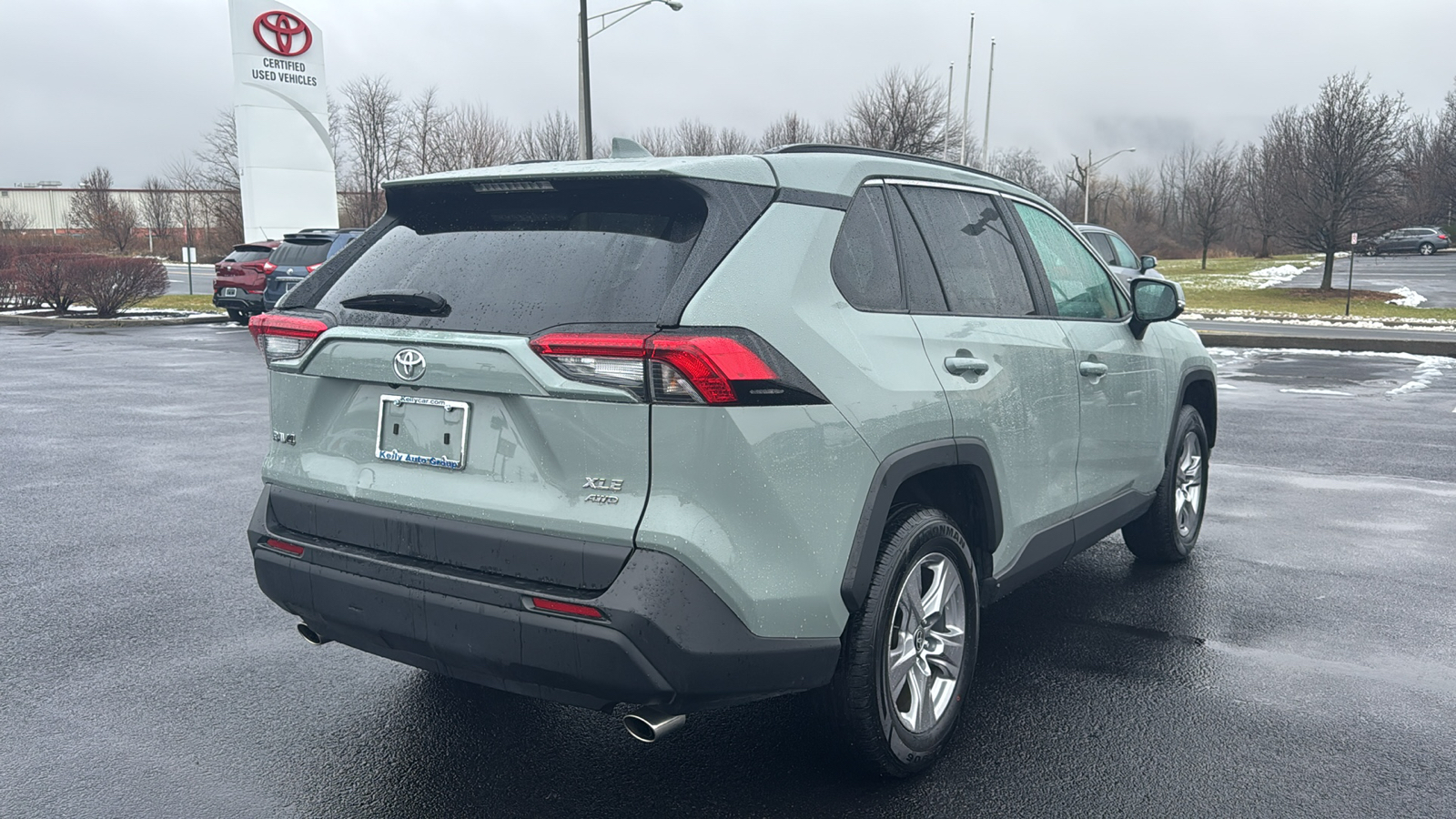 2023 Toyota RAV4 XLE 6