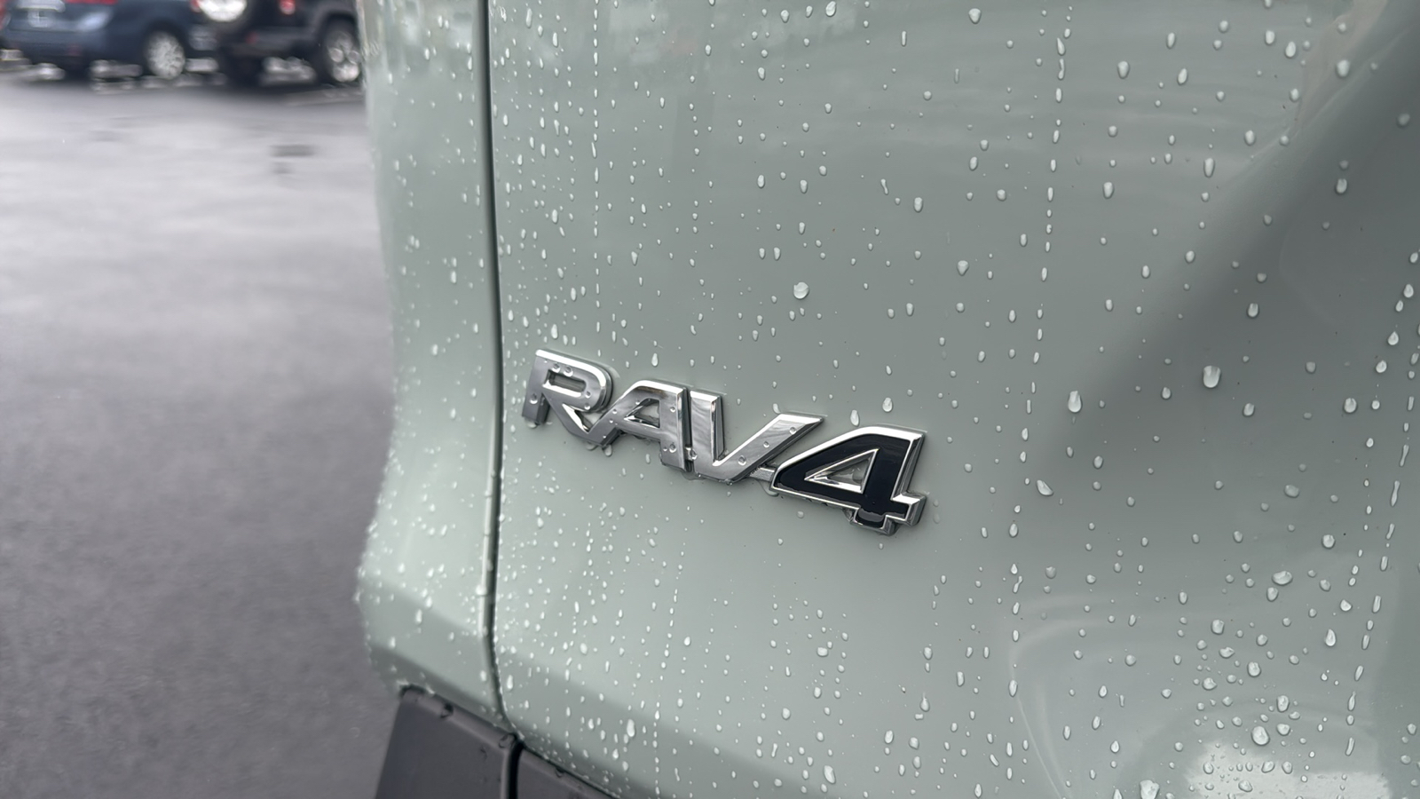 2023 Toyota RAV4 XLE 9