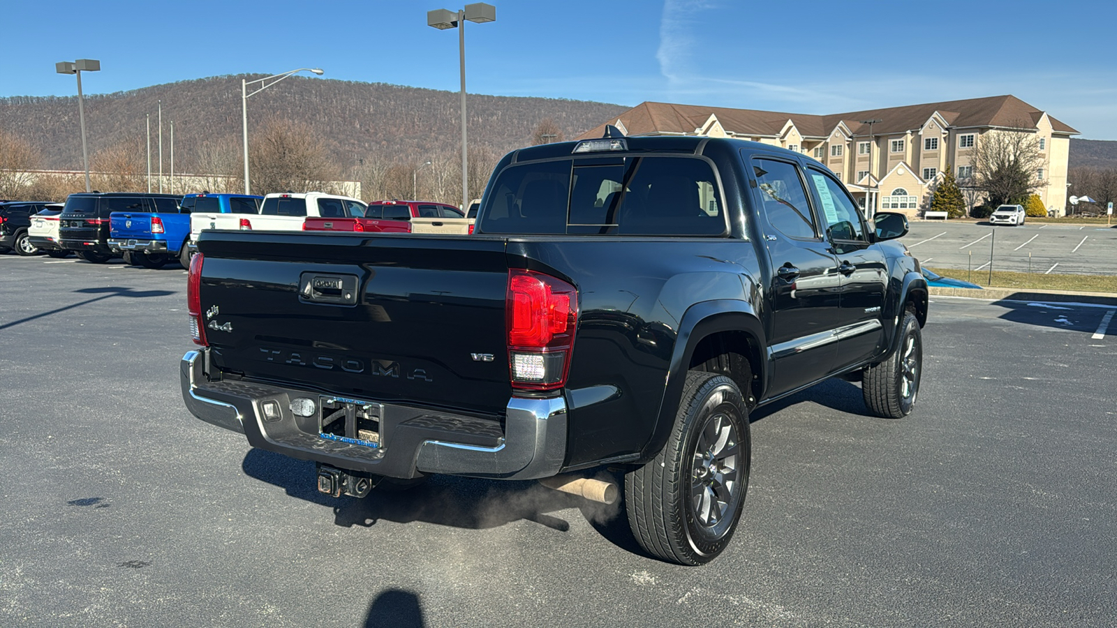 2022 Toyota Tacoma SR5 6