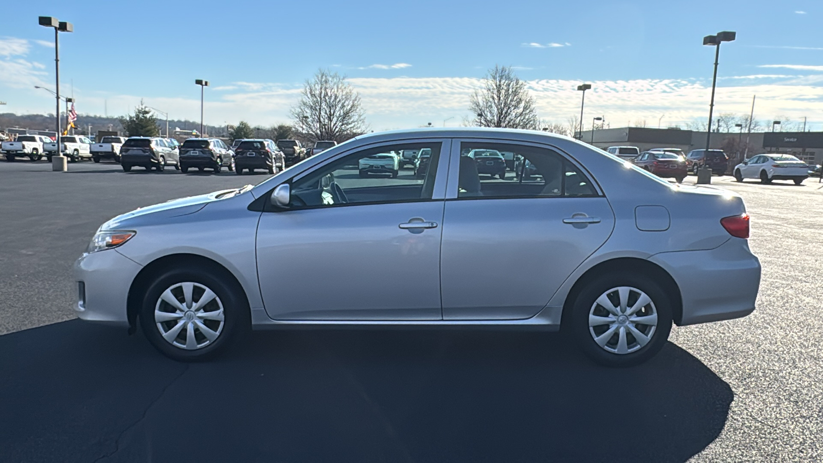 2013 Toyota Corolla L 9