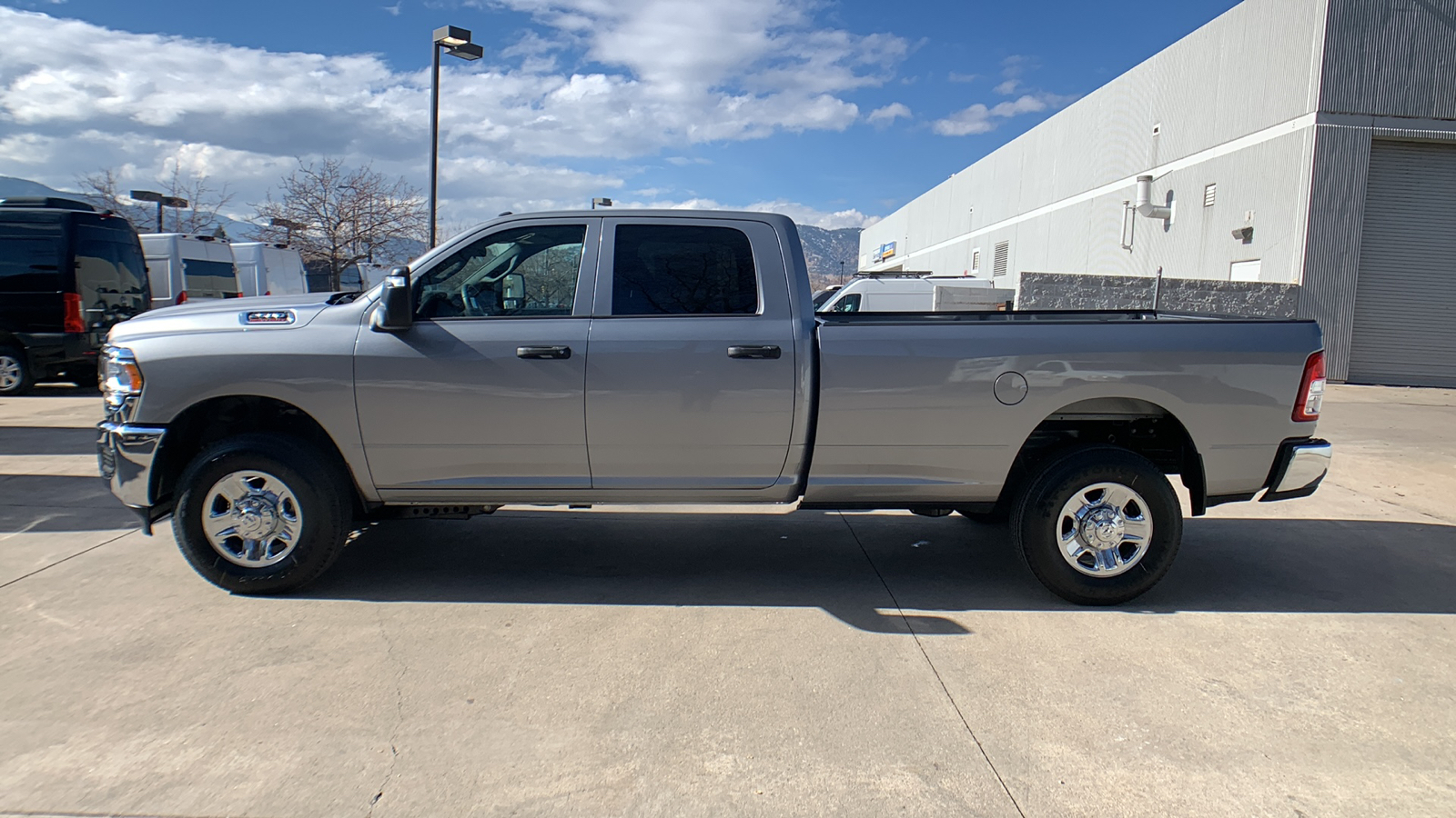 2024 Ram 2500 Tradesman 2