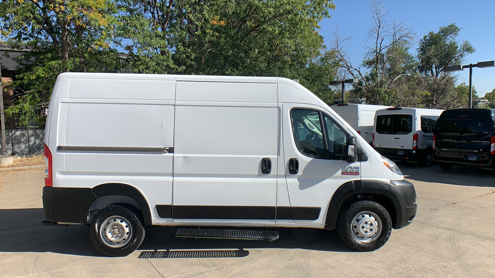 2020 Ram ProMaster Cargo Van  3