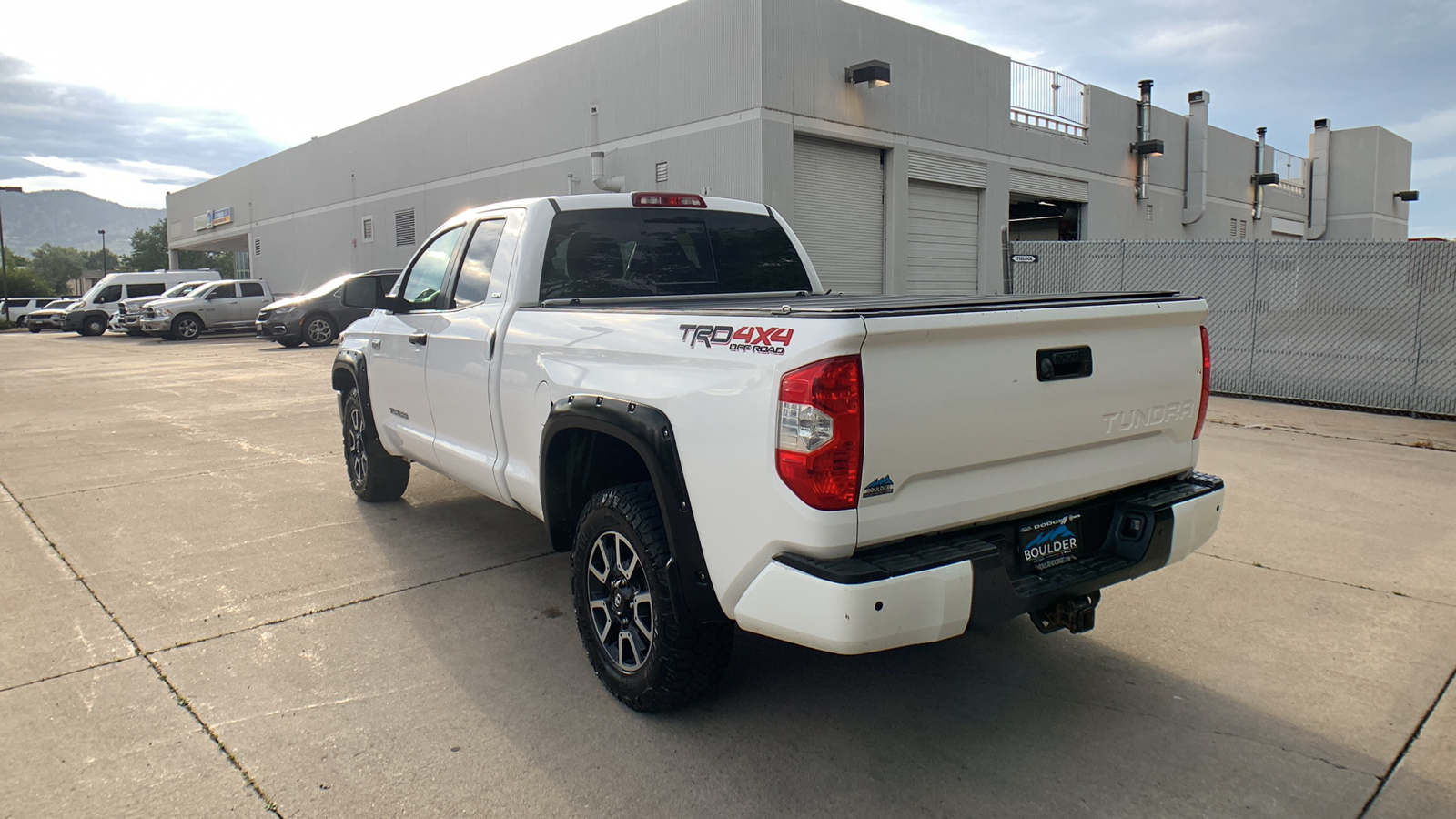 2018 Toyota Tundra 4WD SR5 3