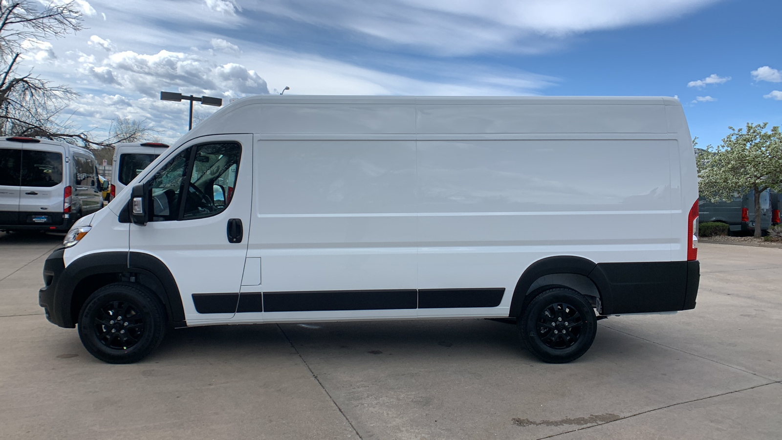 2024 Ram ProMaster Cargo Van SLT+ 2