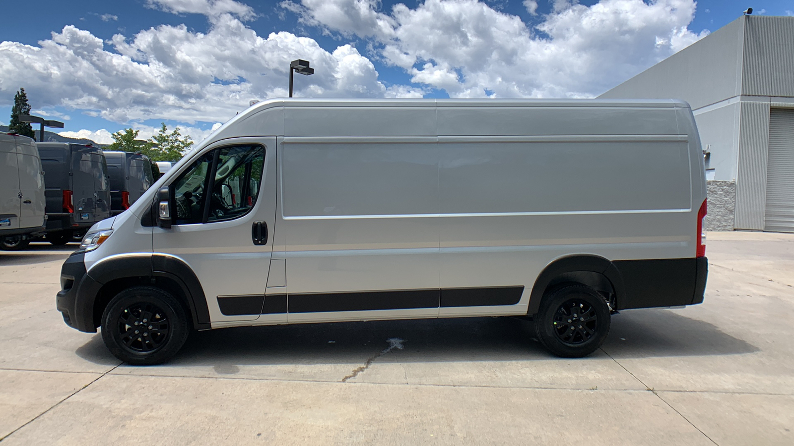 2024 Ram ProMaster Cargo Van SLT+ 2