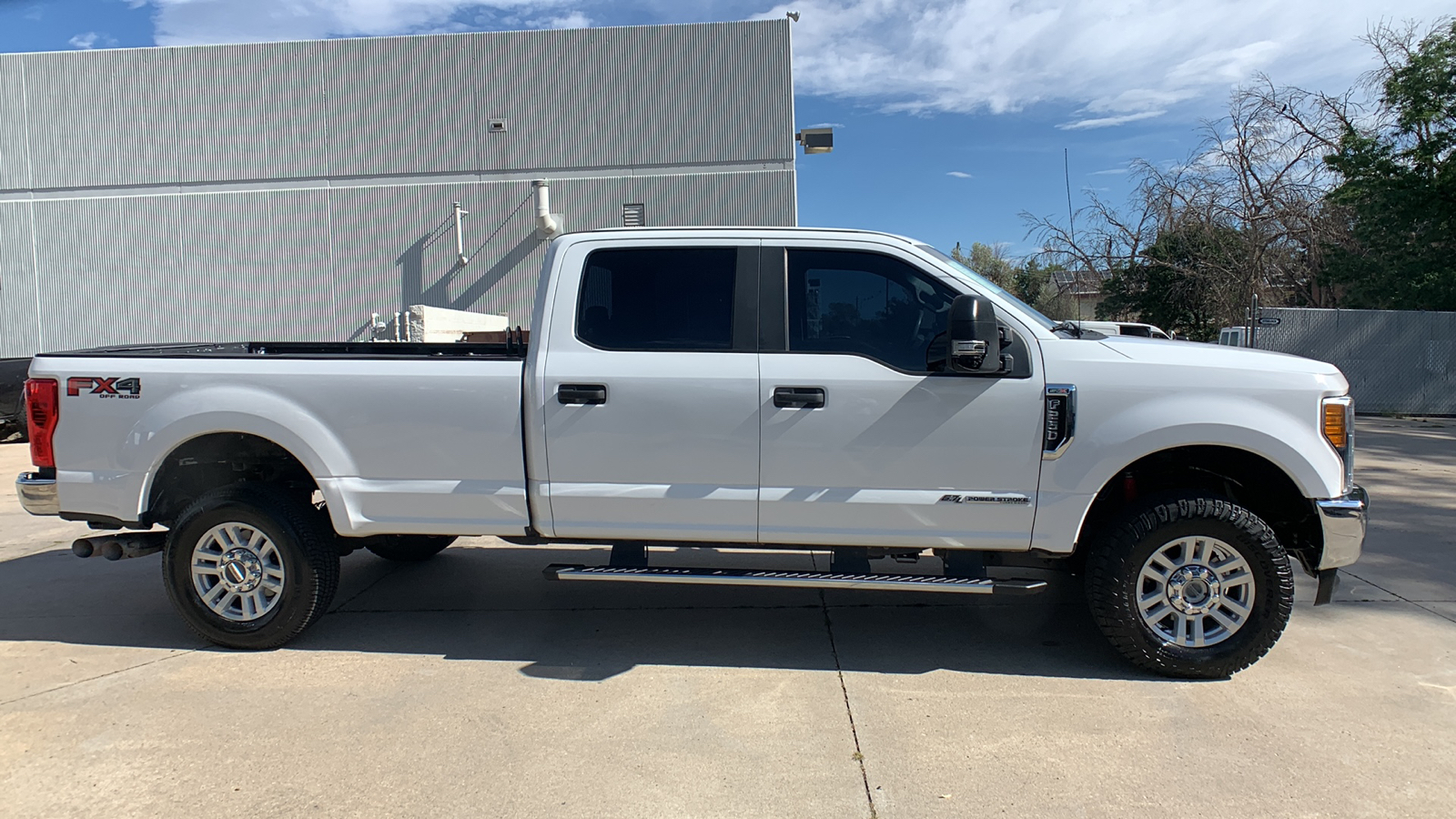 2017 Ford Super Duty F-250 SRW XL 3