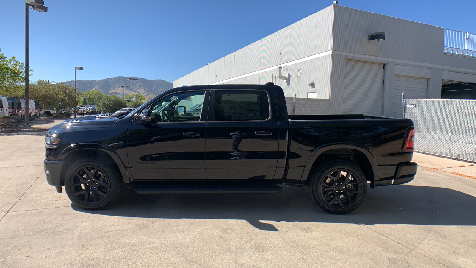 2025 Ram 1500 Laramie 2