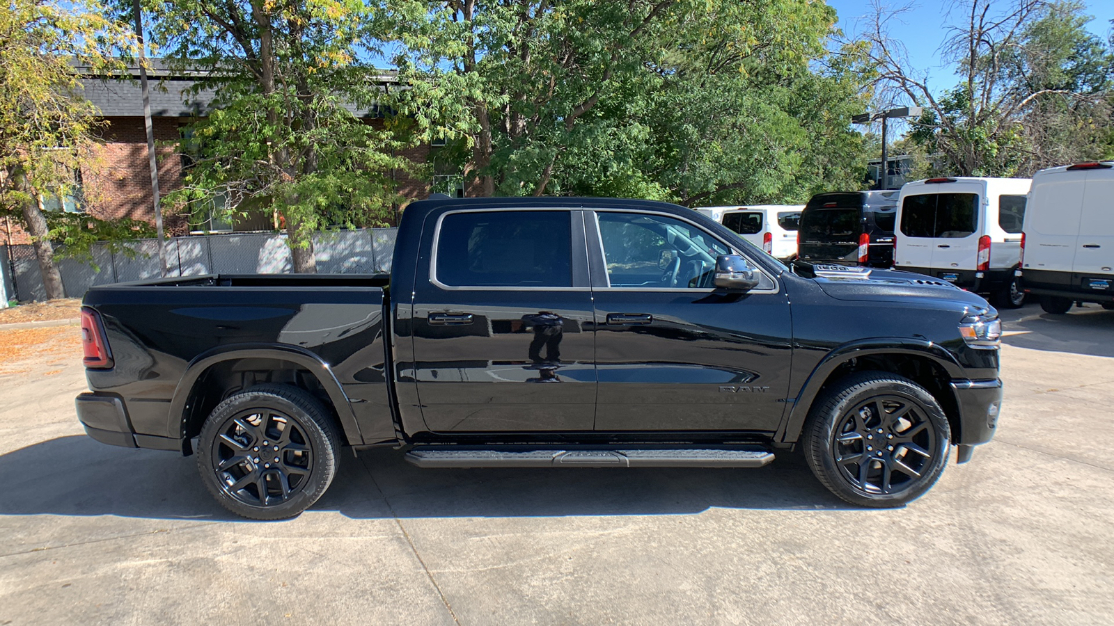 2025 Ram 1500 Laramie 6