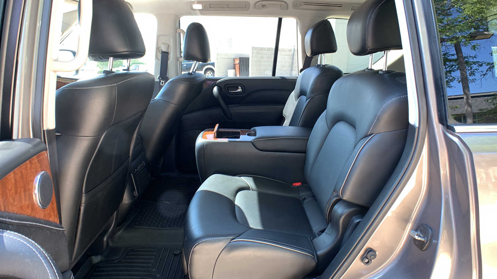 2019 INFINITI QX80 LUXE 21