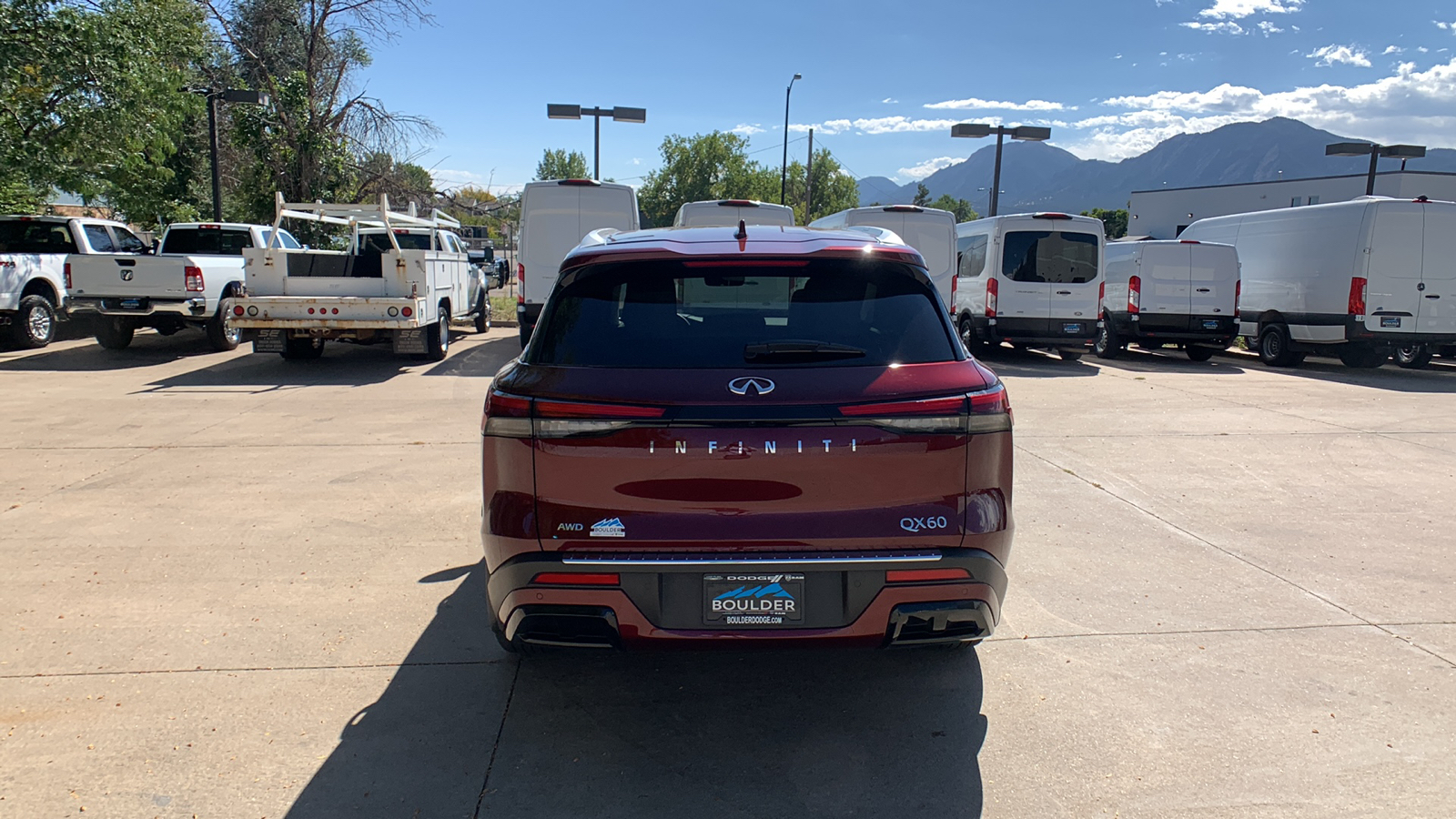 2024 INFINITI QX60 LUXE 4