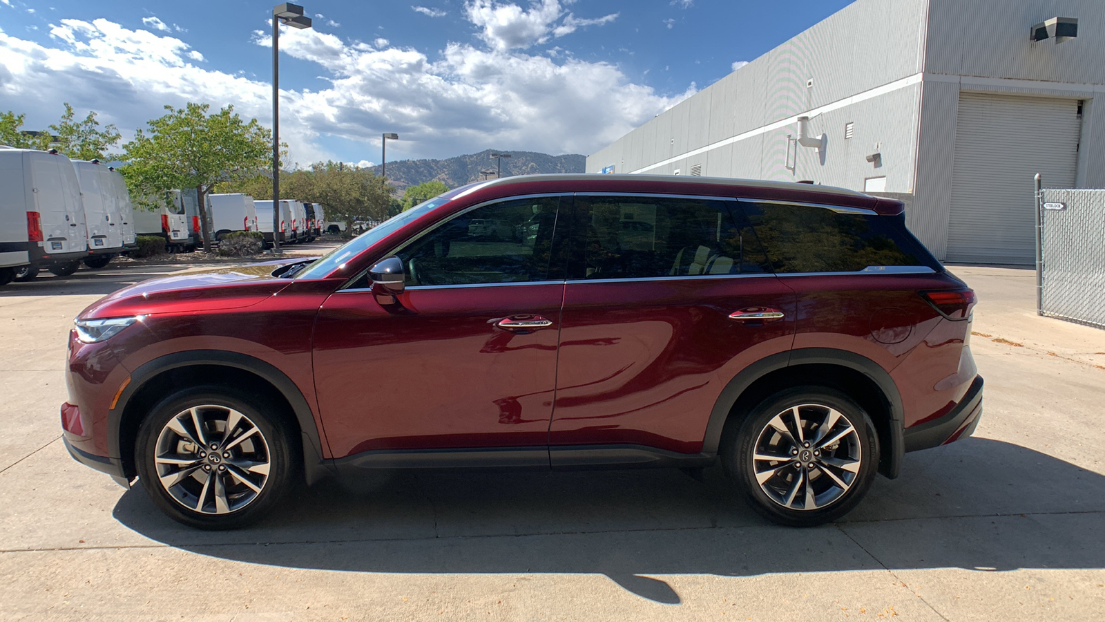 2024 INFINITI QX60 LUXE 29