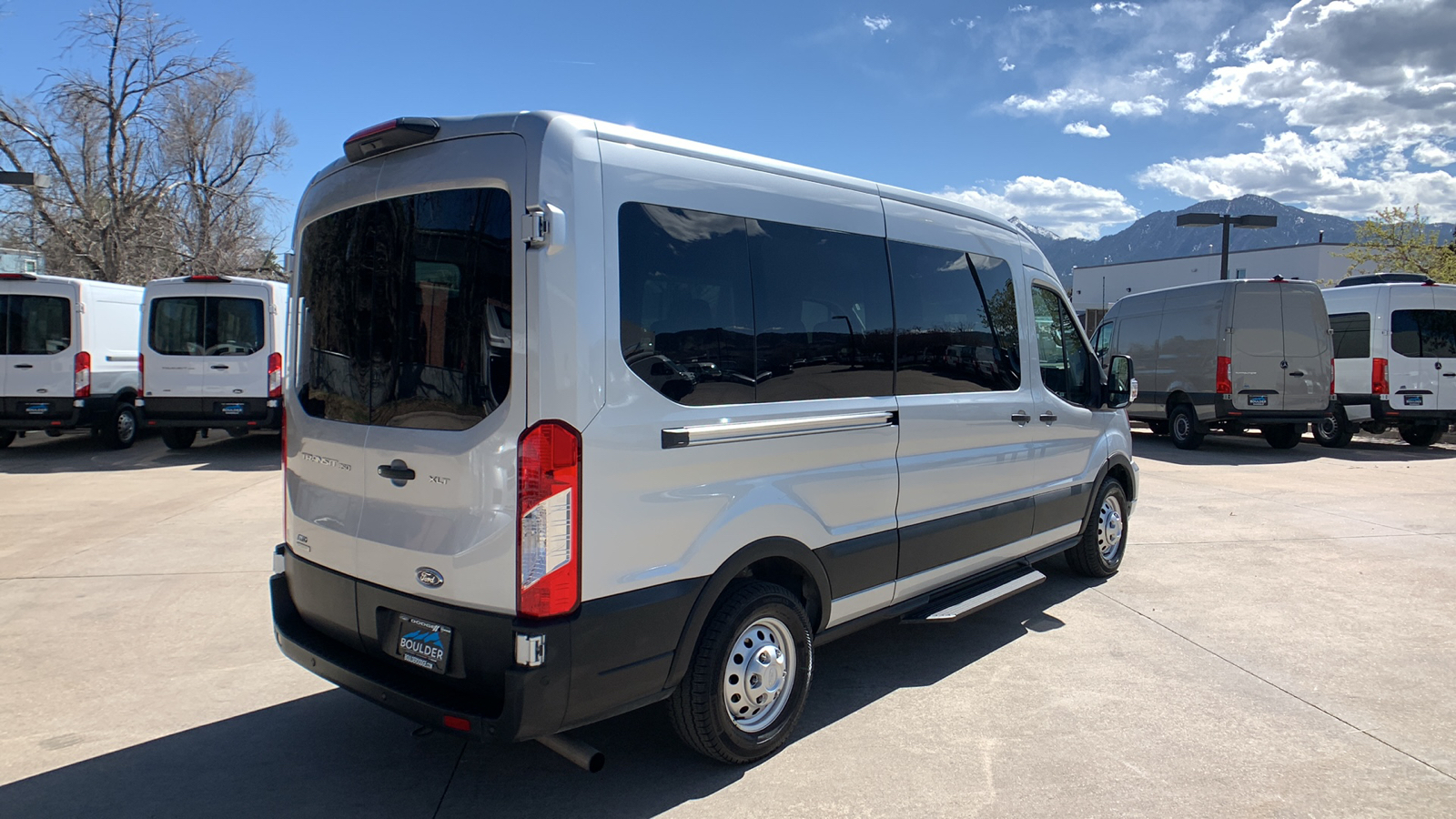 2023 Ford Transit Passenger Wagon XLT 5