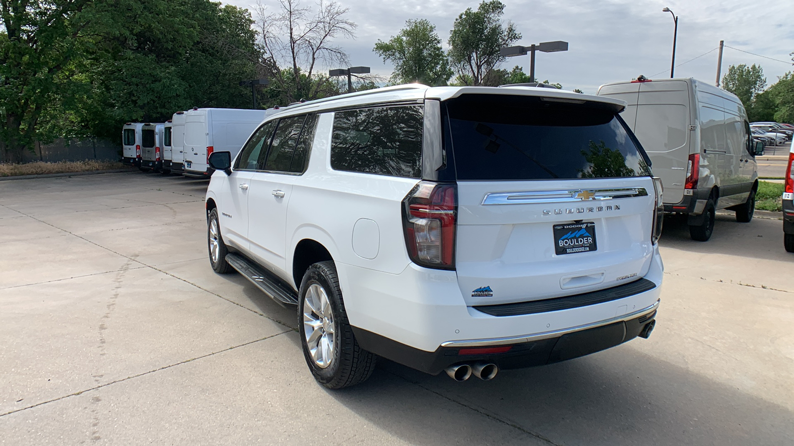 2023 Chevrolet Suburban Premier 3