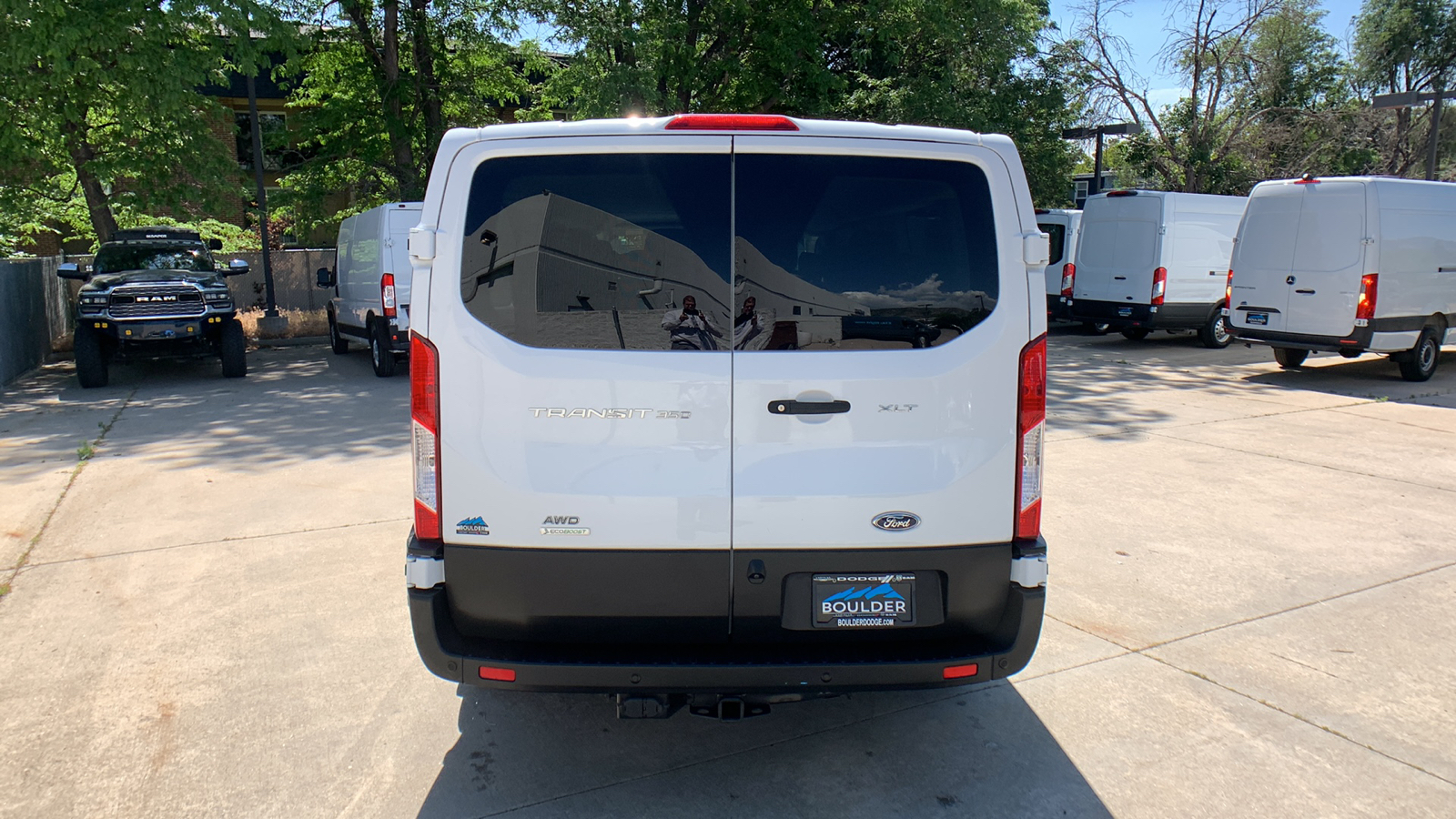 2021 Ford Transit Passenger Wagon XLT 4