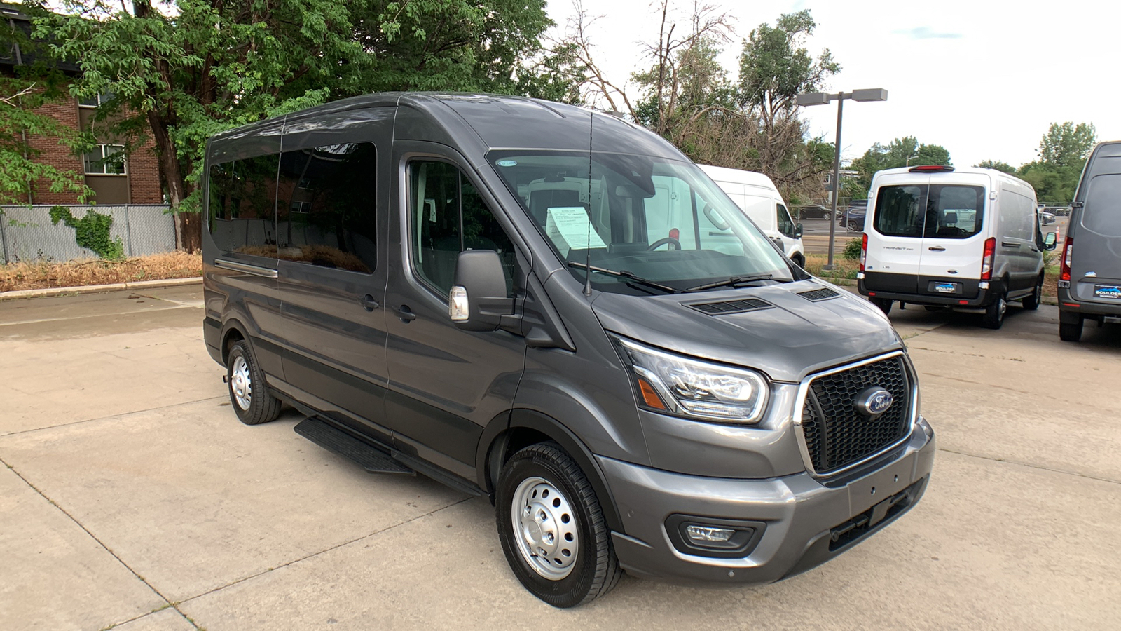 2023 Ford Transit Passenger Wagon XLT 7