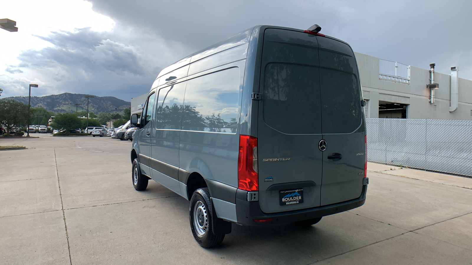 2022 Mercedes-Benz Sprinter Cargo Van  3