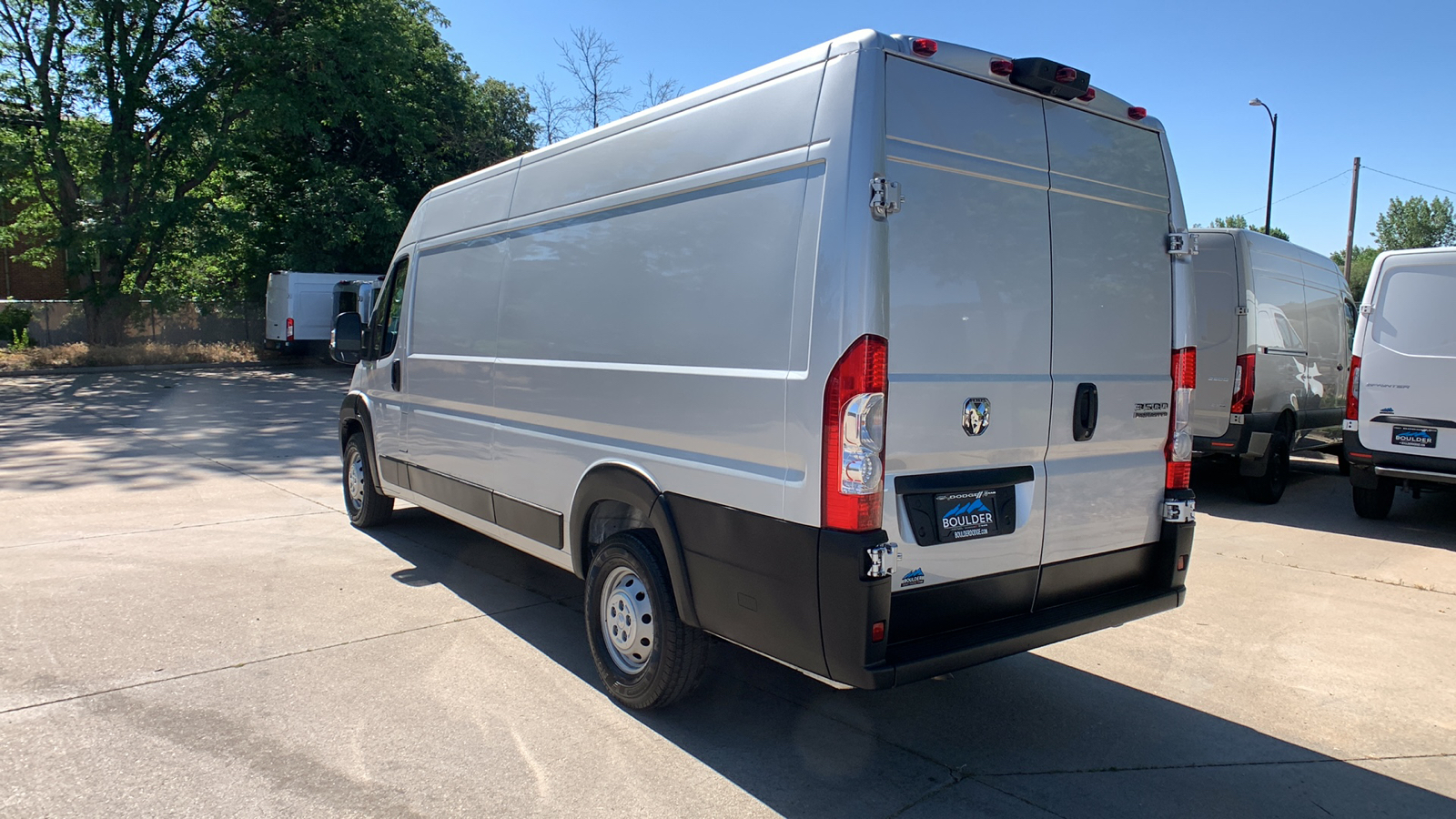 2023 Ram ProMaster Cargo Van  3