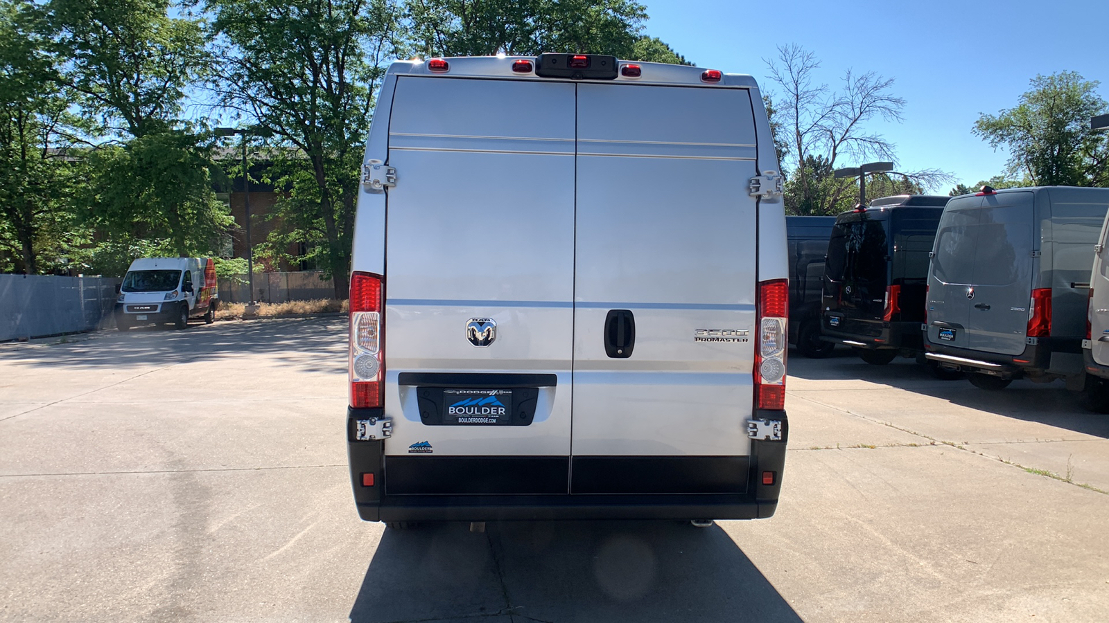 2023 Ram ProMaster Cargo Van  4