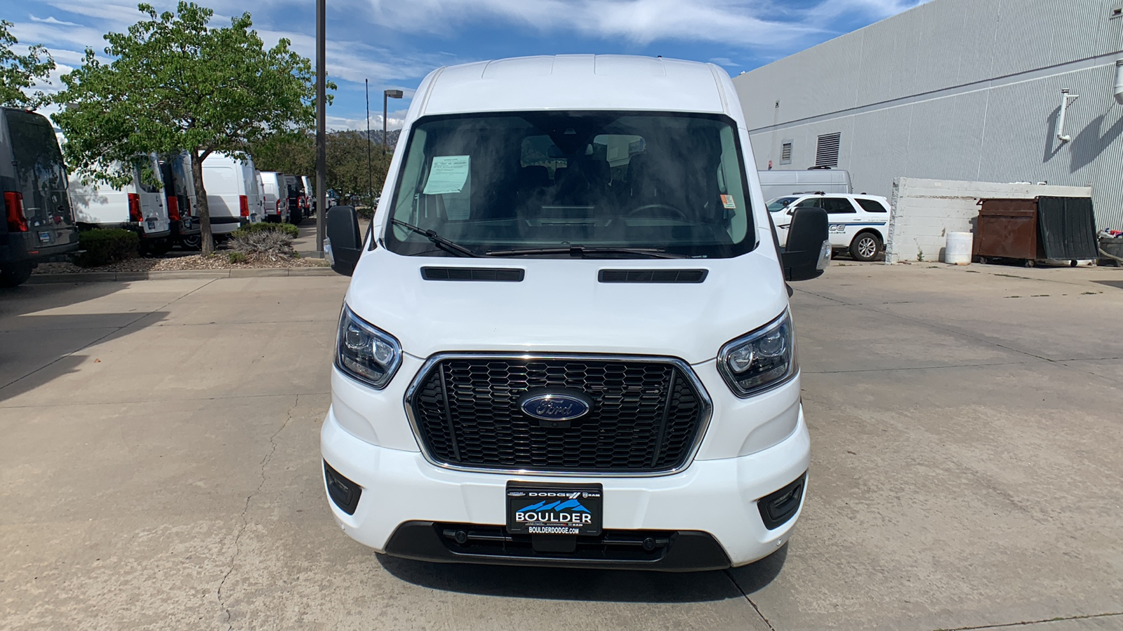 2023 Ford Transit Passenger Wagon XLT 8