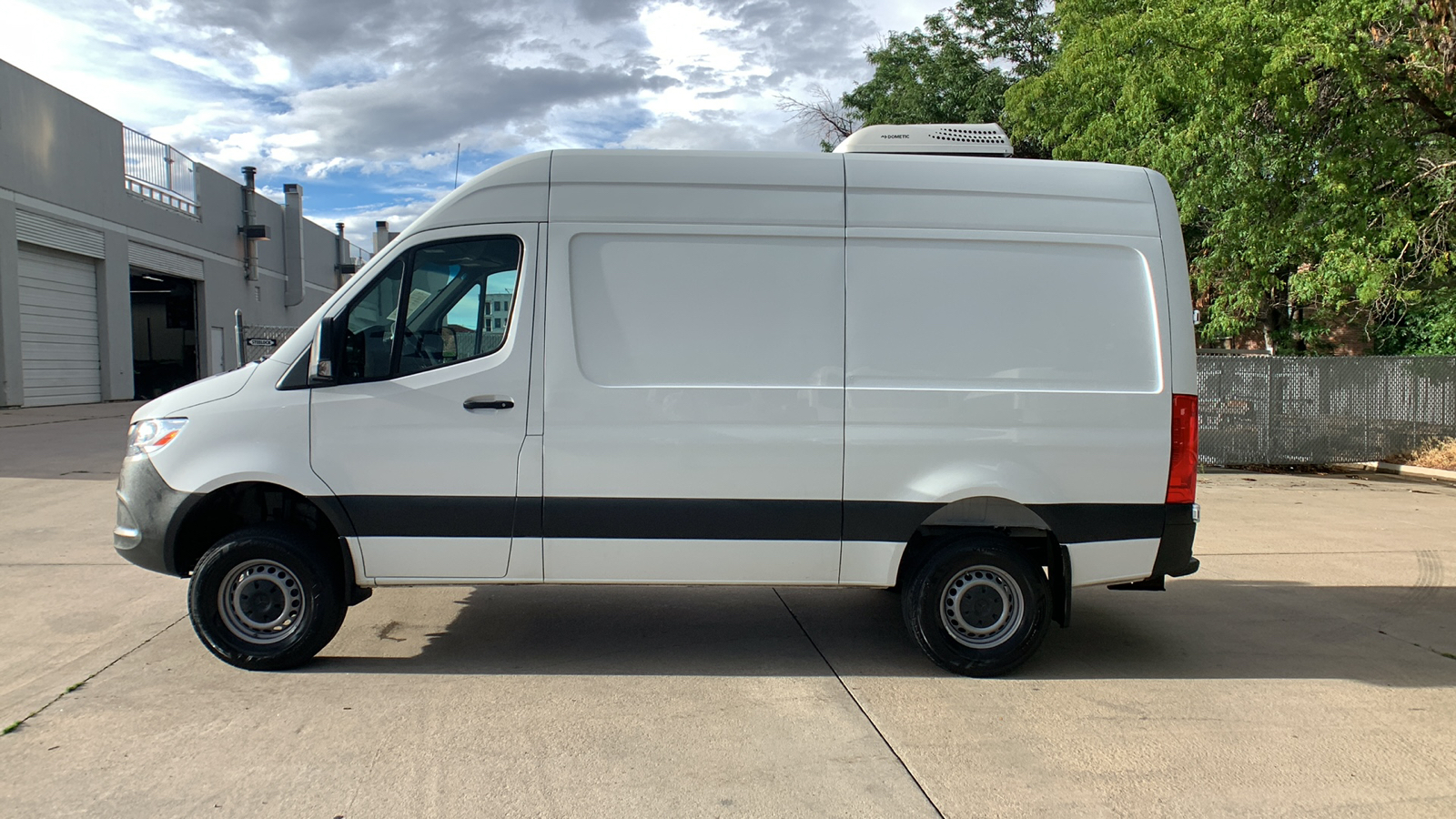 2020 Mercedes-Benz Sprinter Cargo Van  2