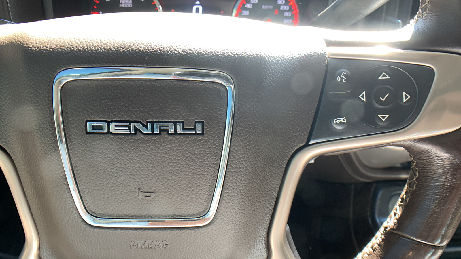 2016 GMC Sierra 1500 Denali 14