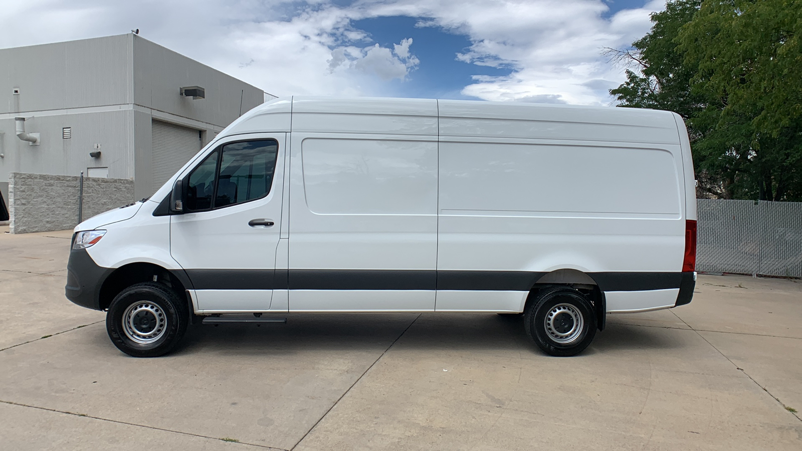 2023 Mercedes-Benz Sprinter Cargo Van  2