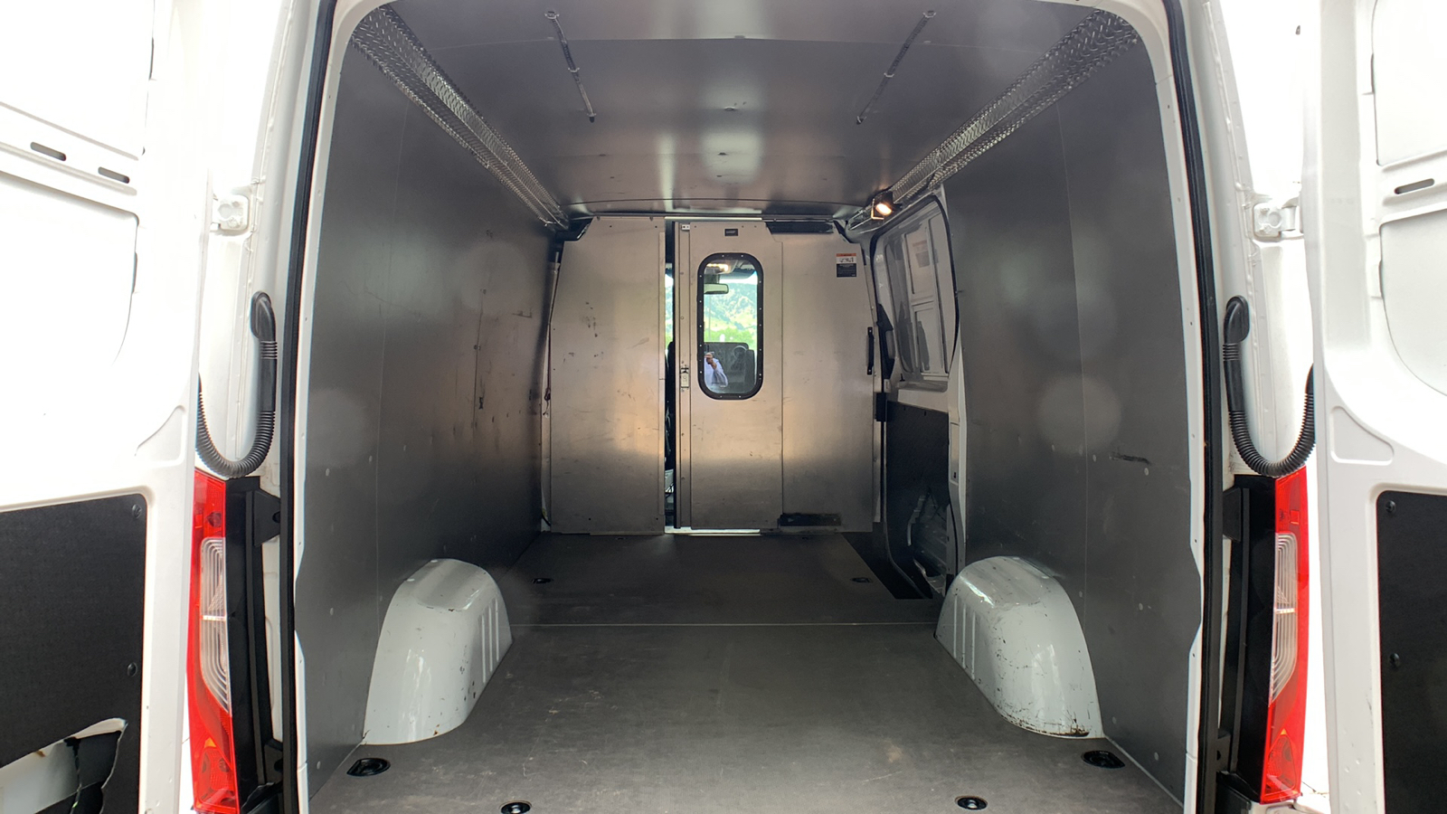 2019 Mercedes-Benz Sprinter Cargo Van  15