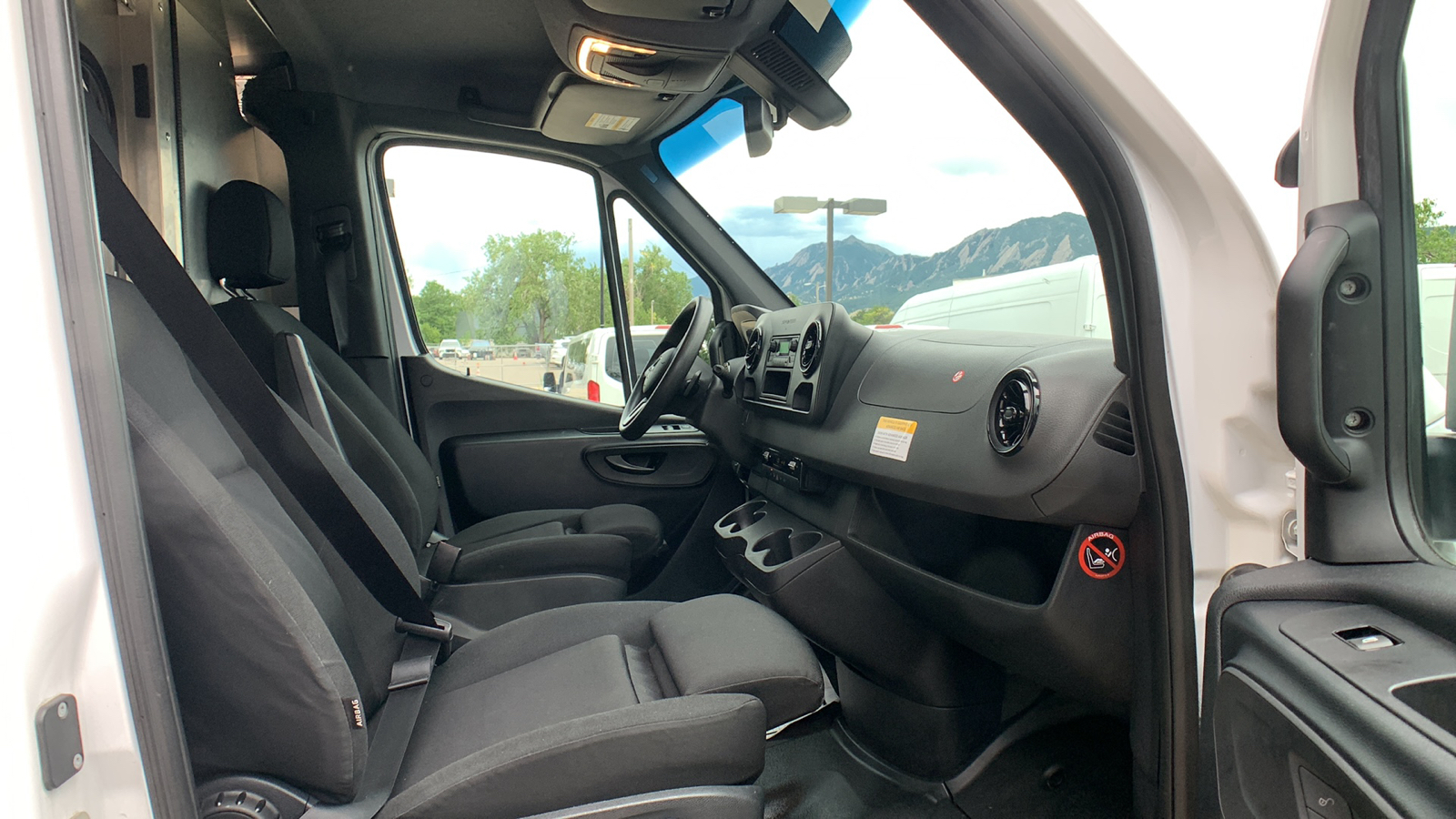 2019 Mercedes-Benz Sprinter Cargo Van  18