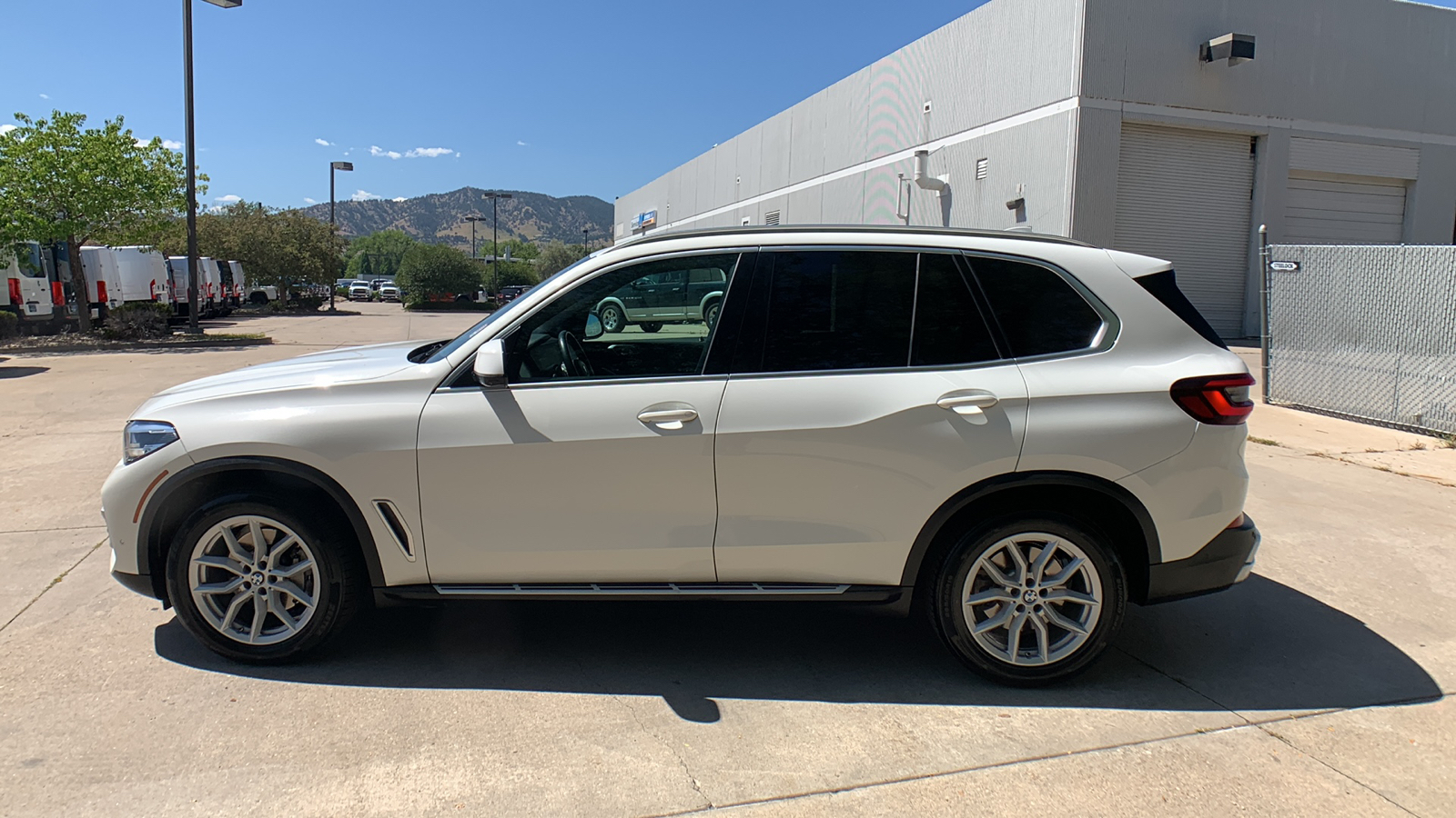 2023 BMW X5 xDrive40i 2