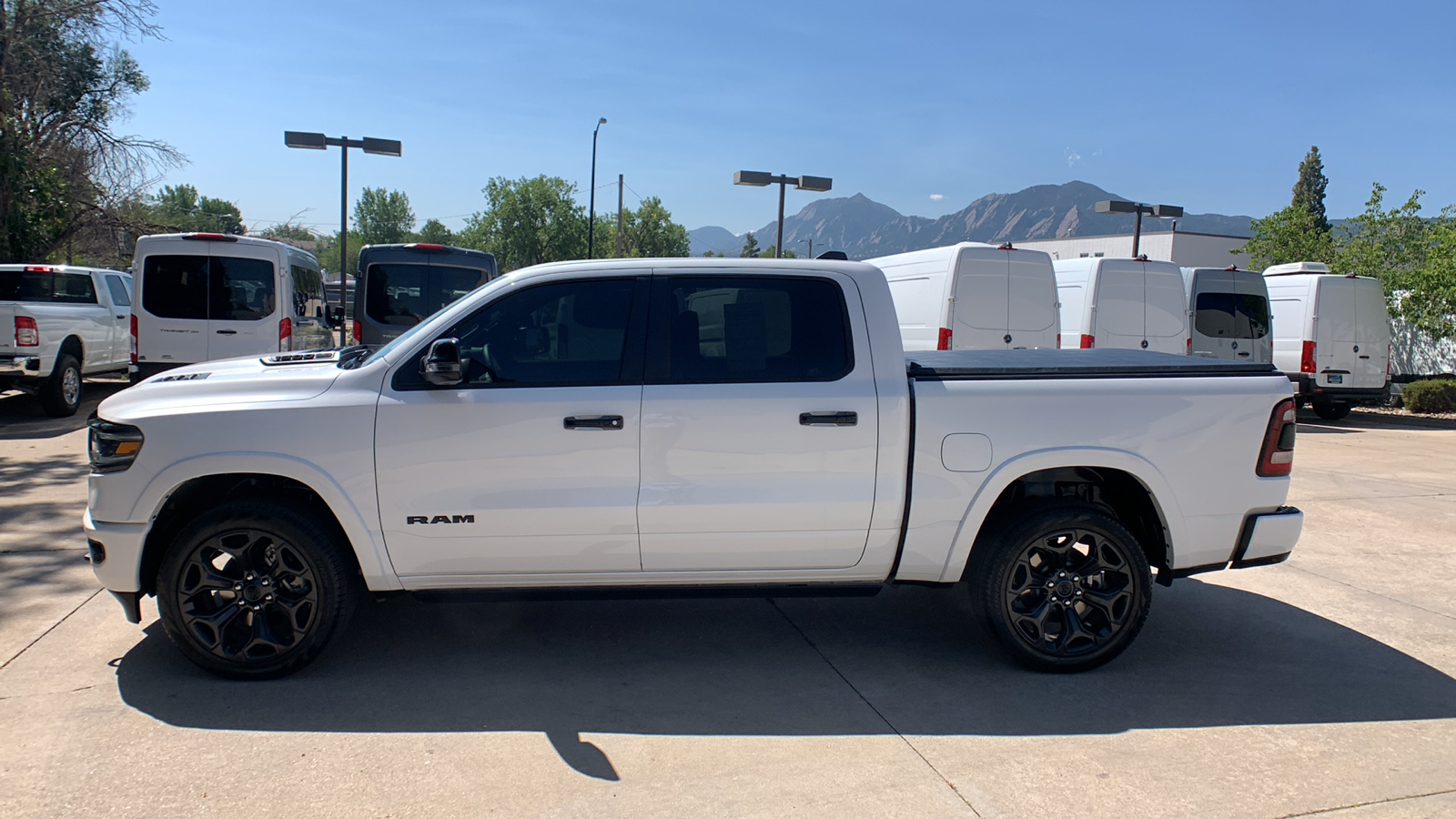 2024 Ram 1500 Limited 2