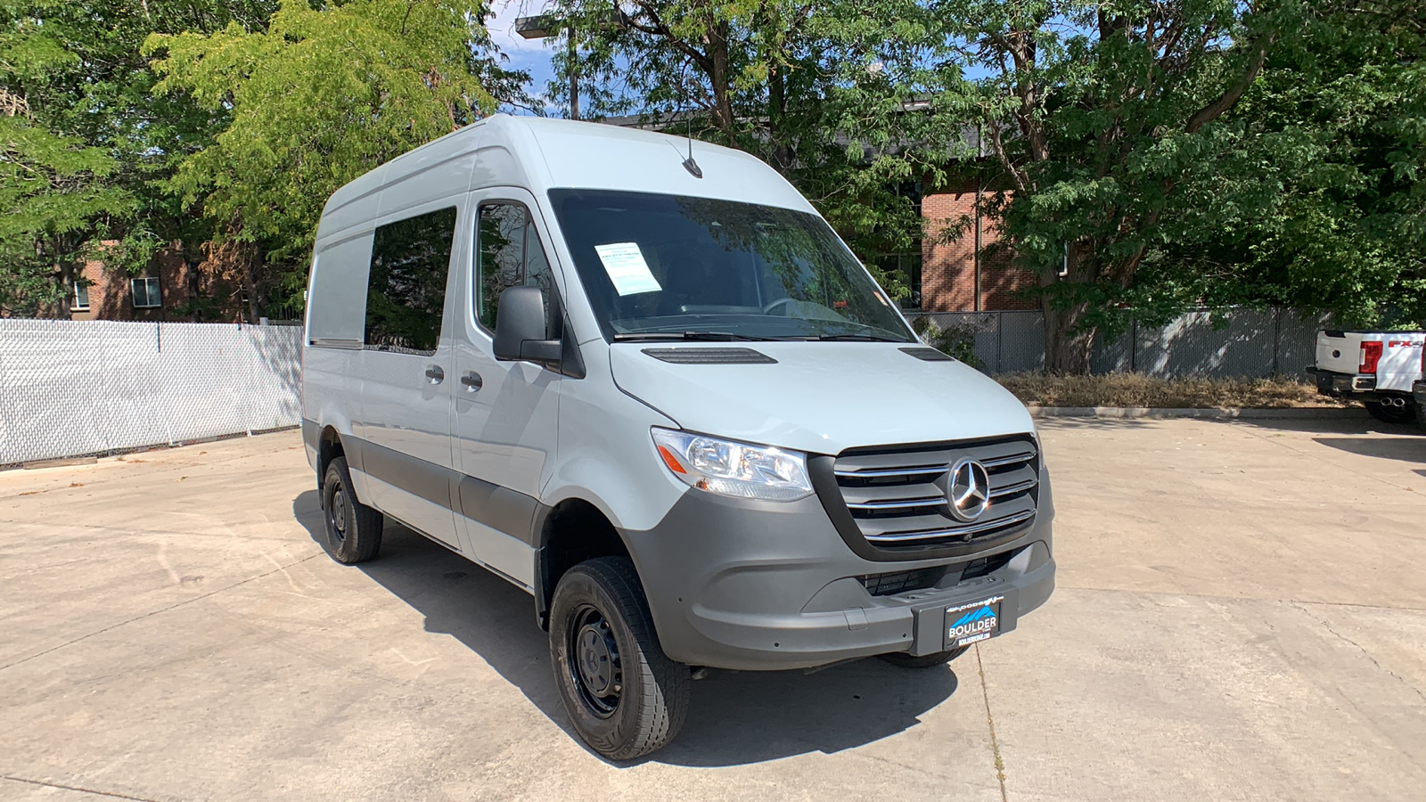 2023 Mercedes-Benz Sprinter Cargo Van  7