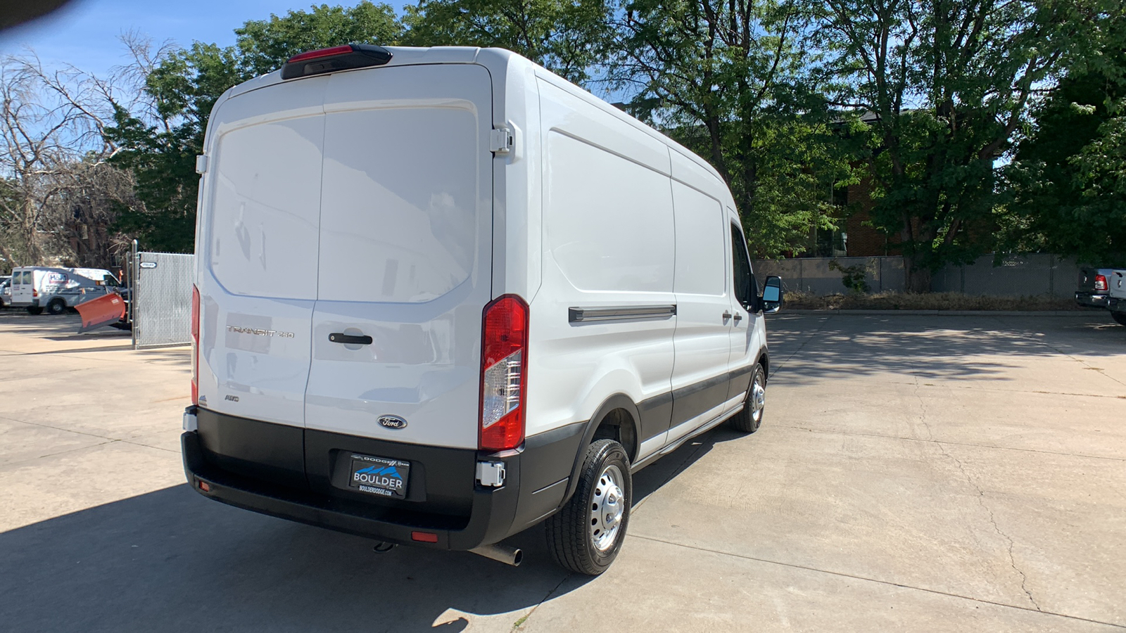 2023 Ford Transit Cargo Van  5